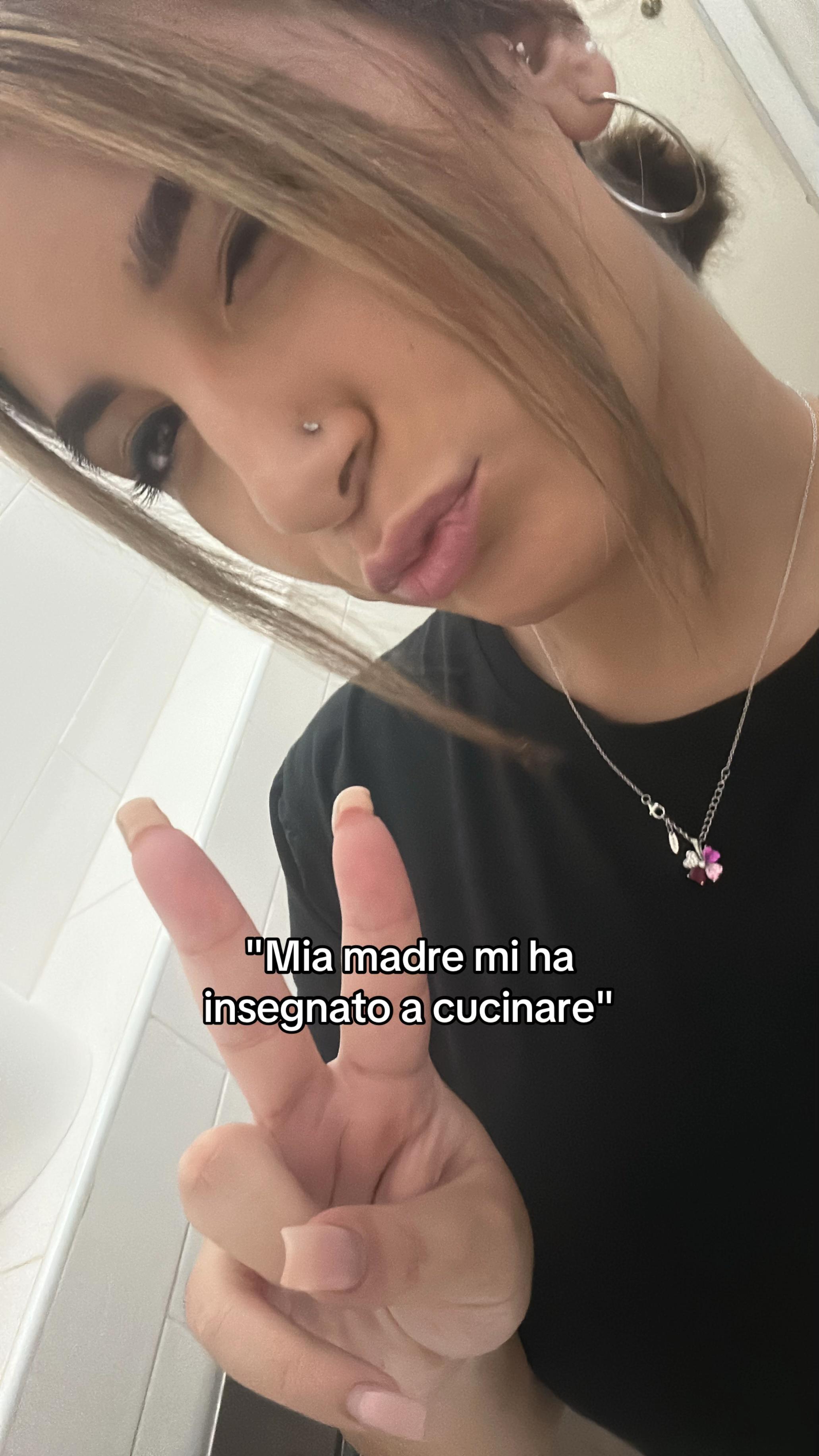 @annachiara pizzo ๐