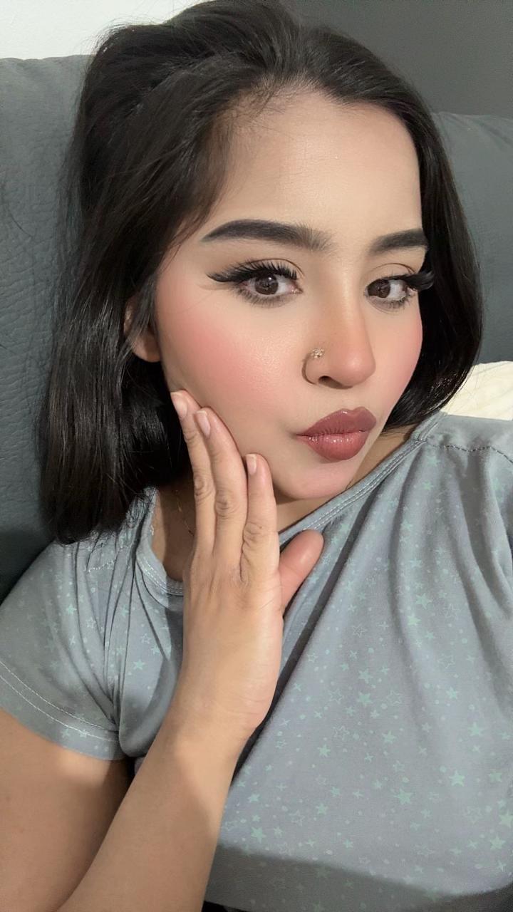 @Eyana Khan