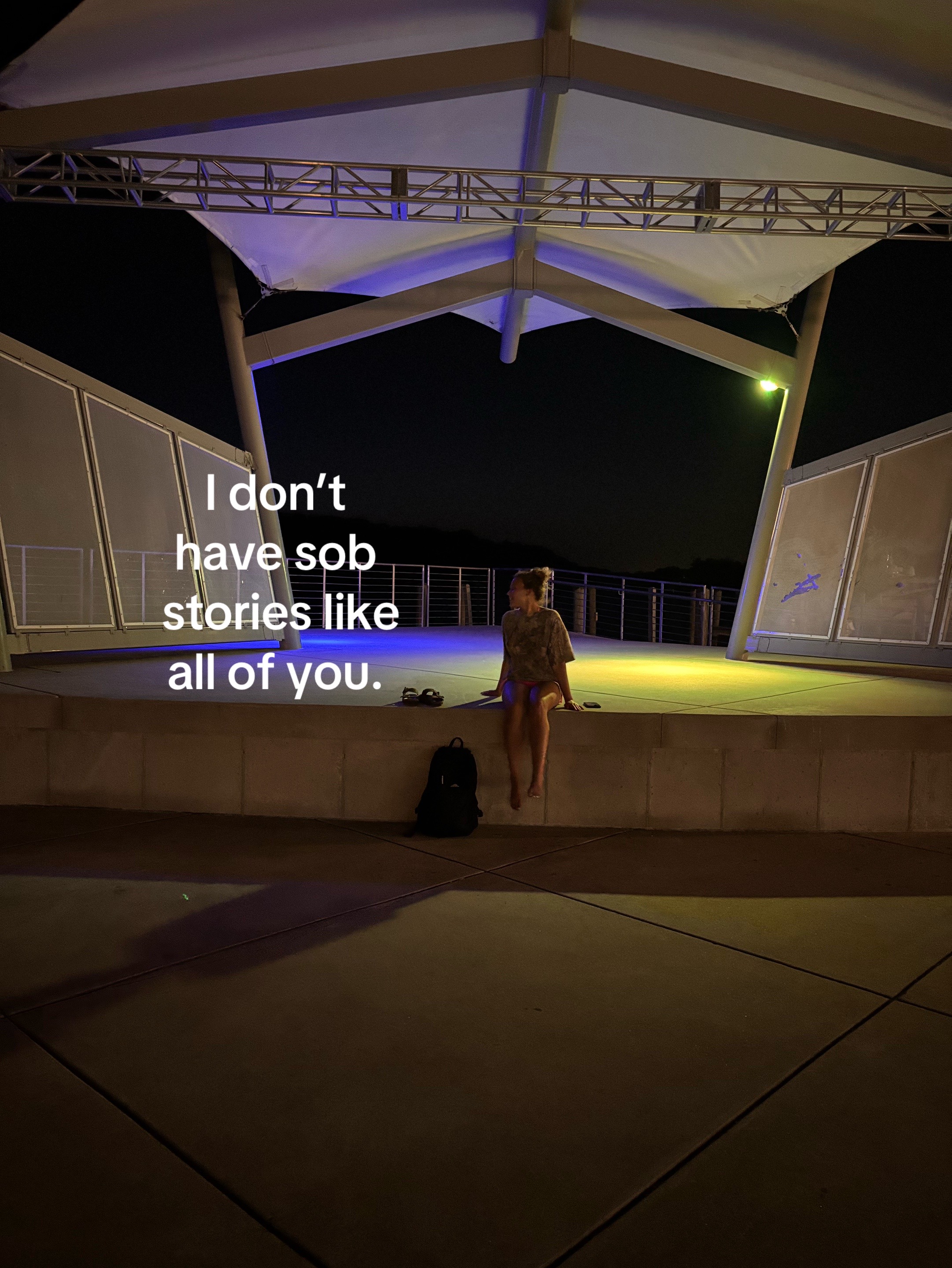 @🎧