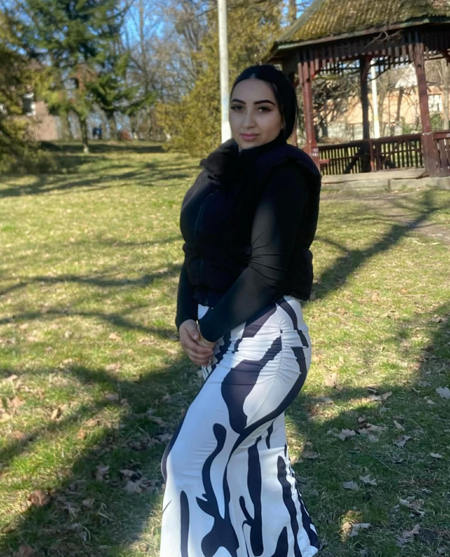 @Denisa Selena