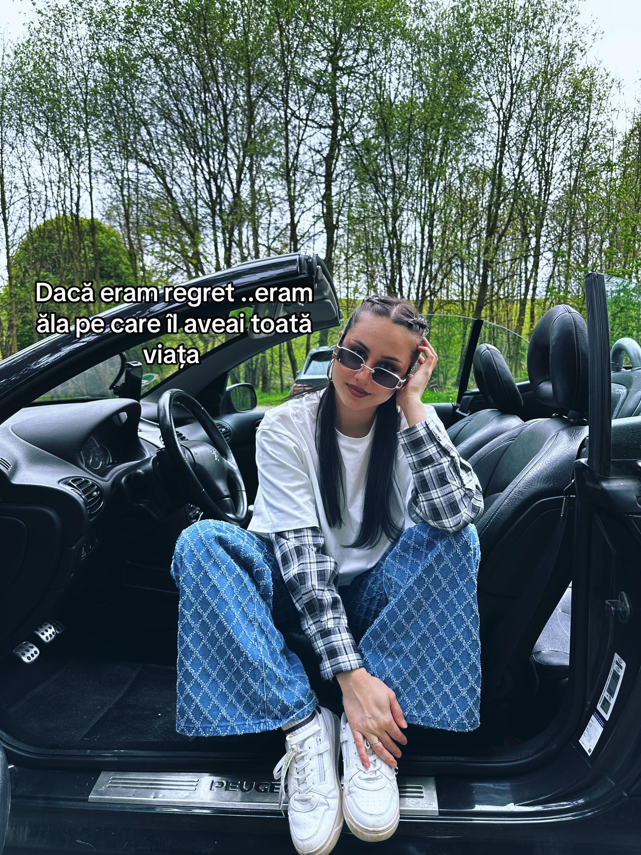 @Ana<3.CM