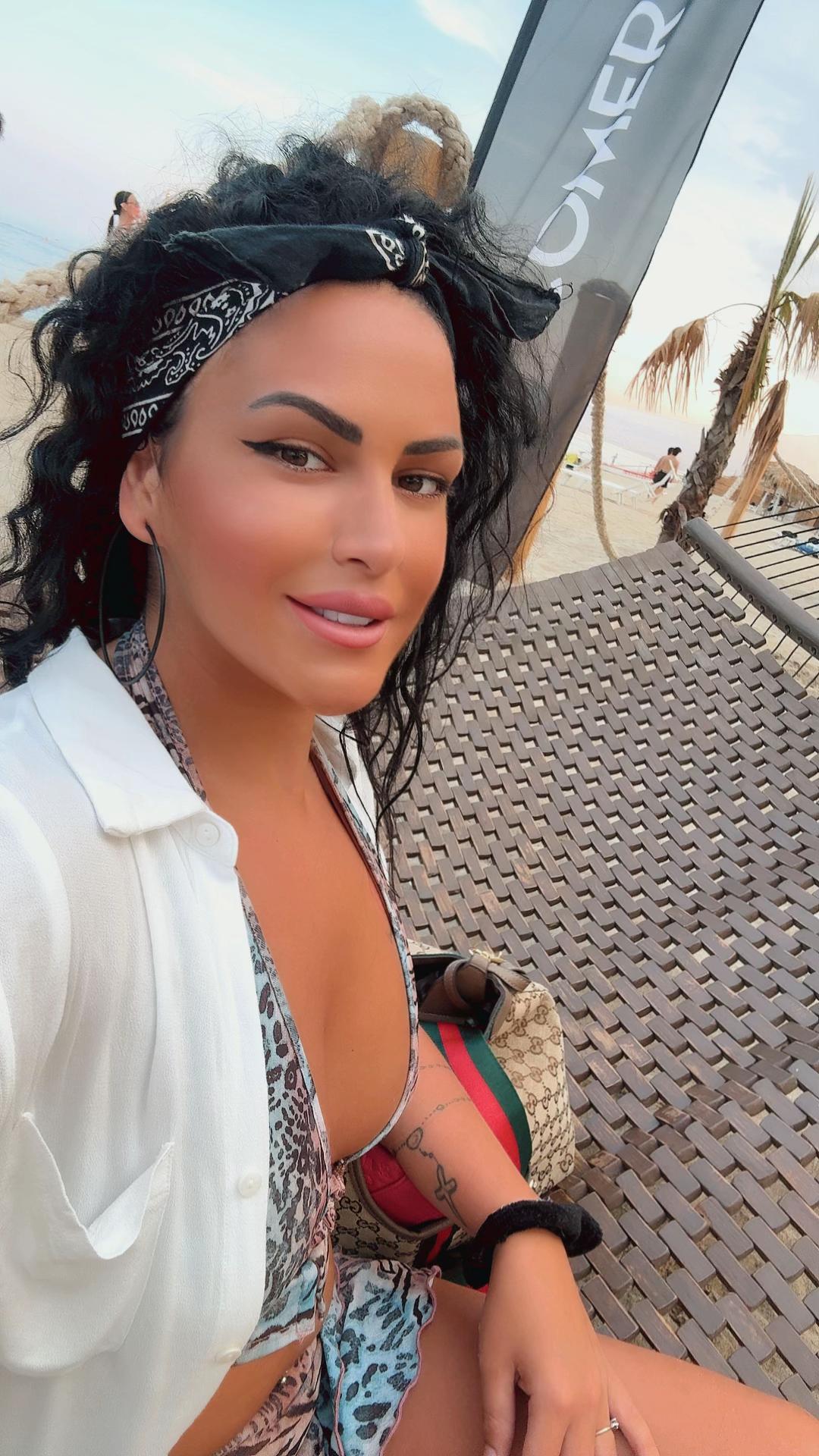 @versilia01
