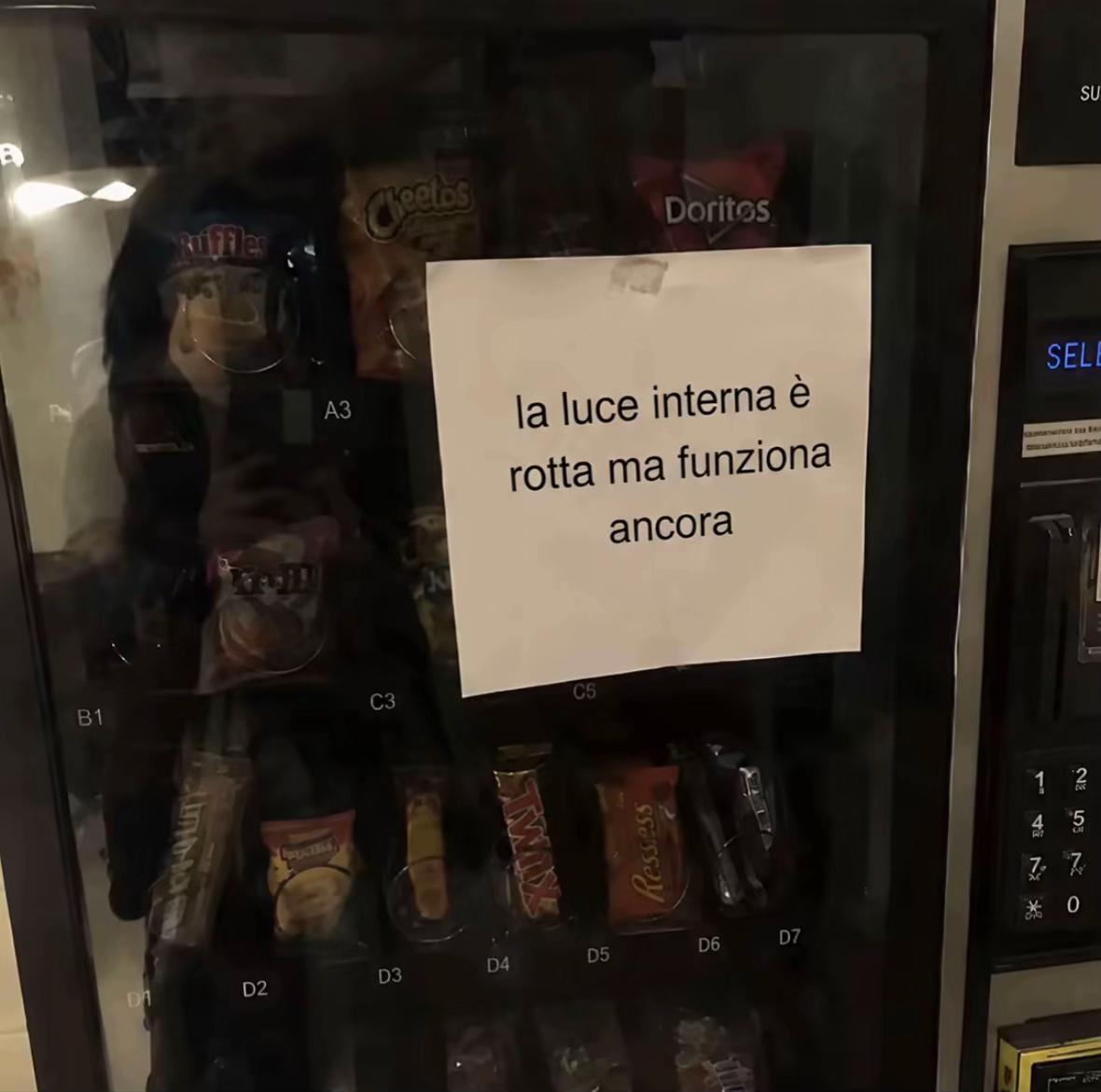@𝟐𝟐