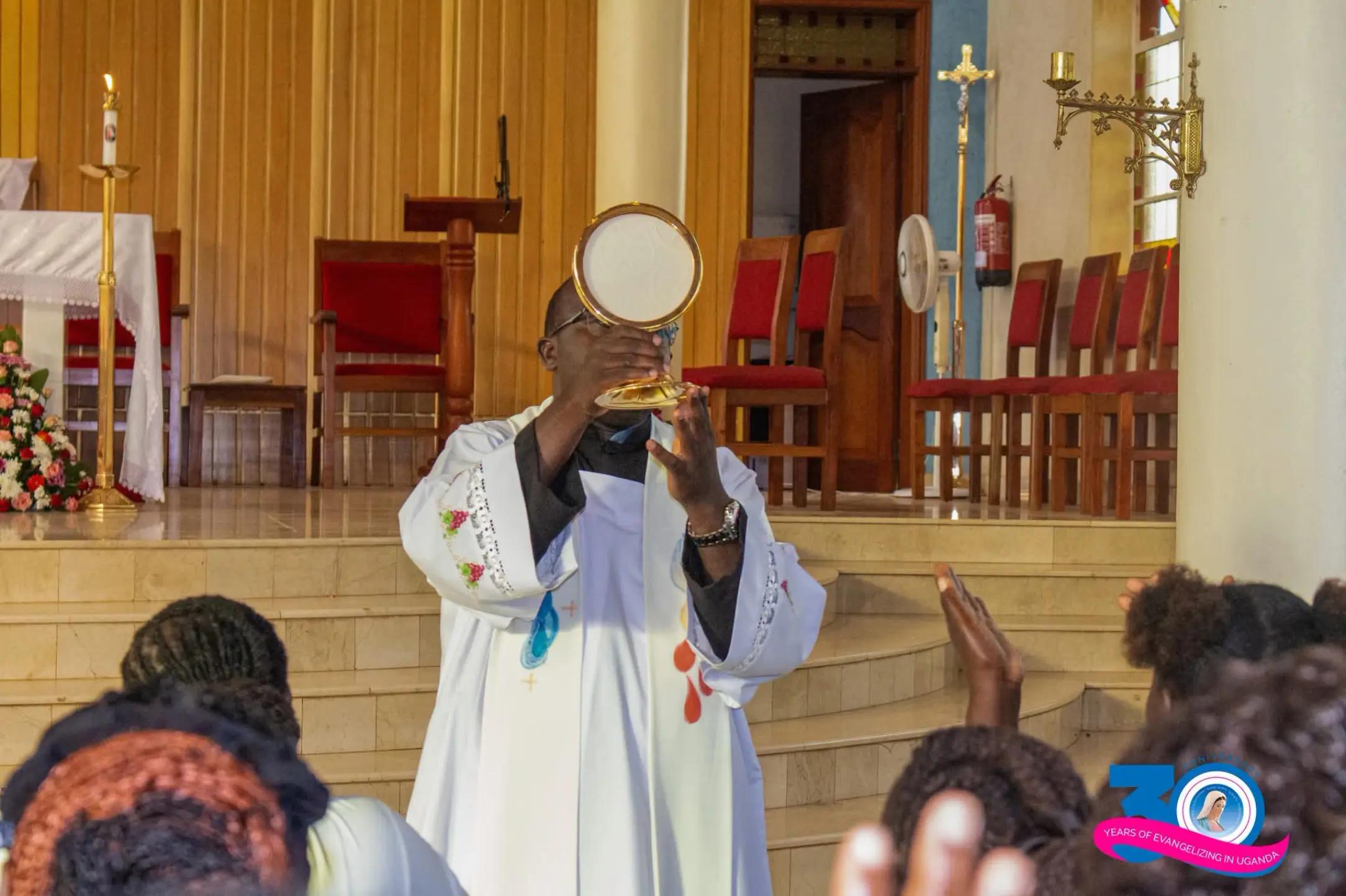 @My God reigns in majesty 🙏🙏
