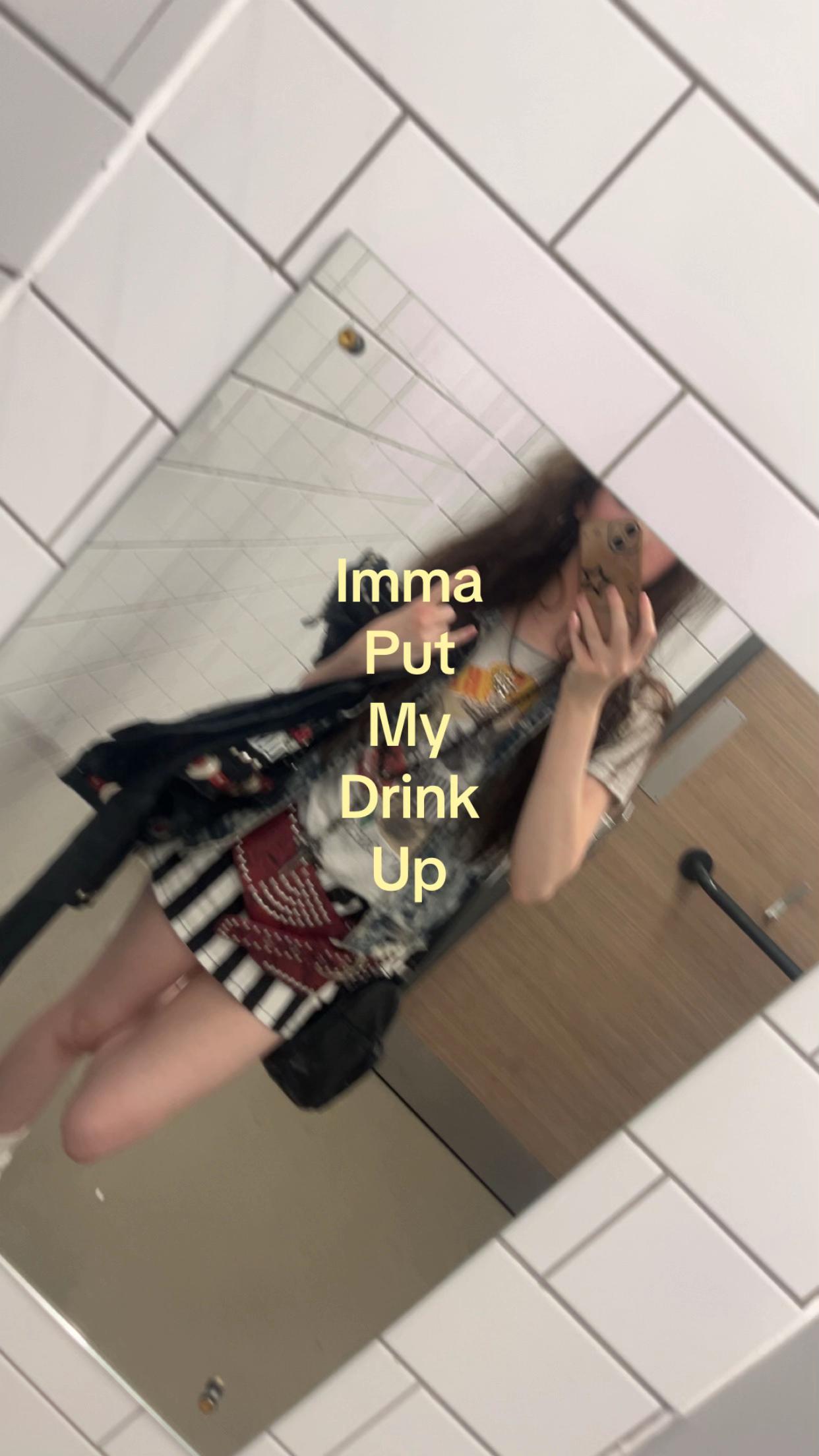 @liss🖤🖤