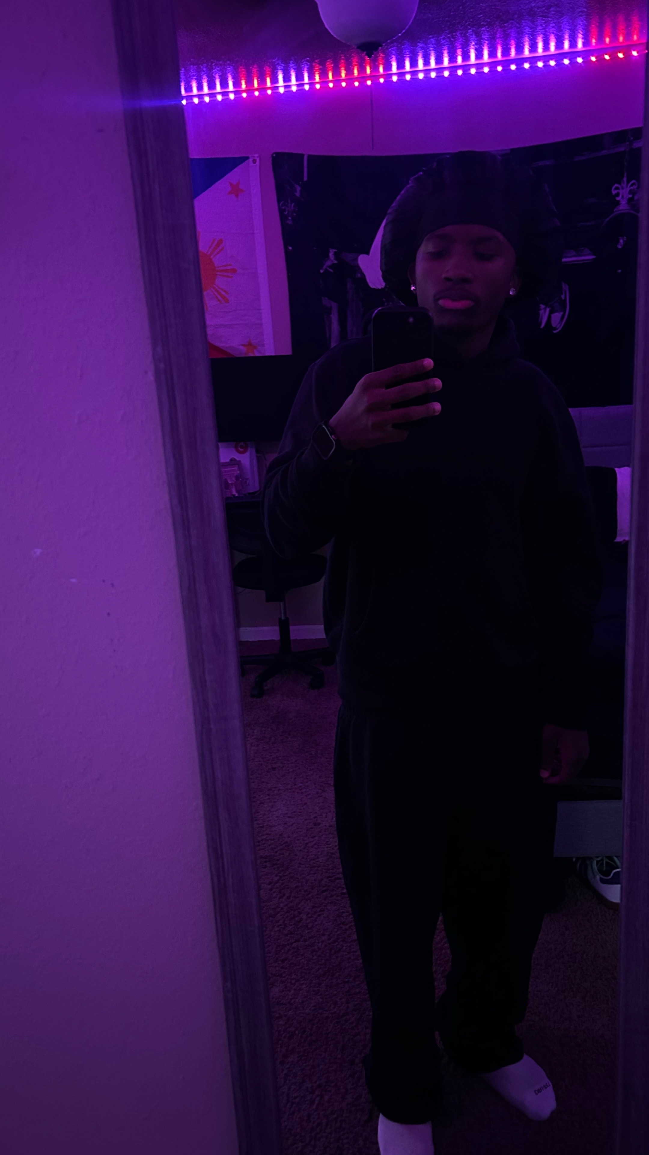 @⃟