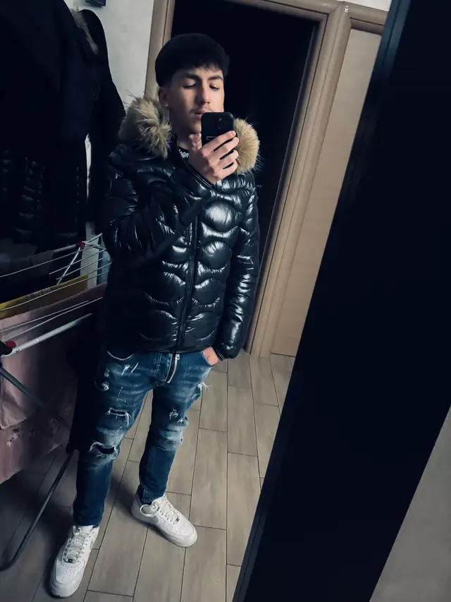 @𝖘𝖆𝖒𝖚