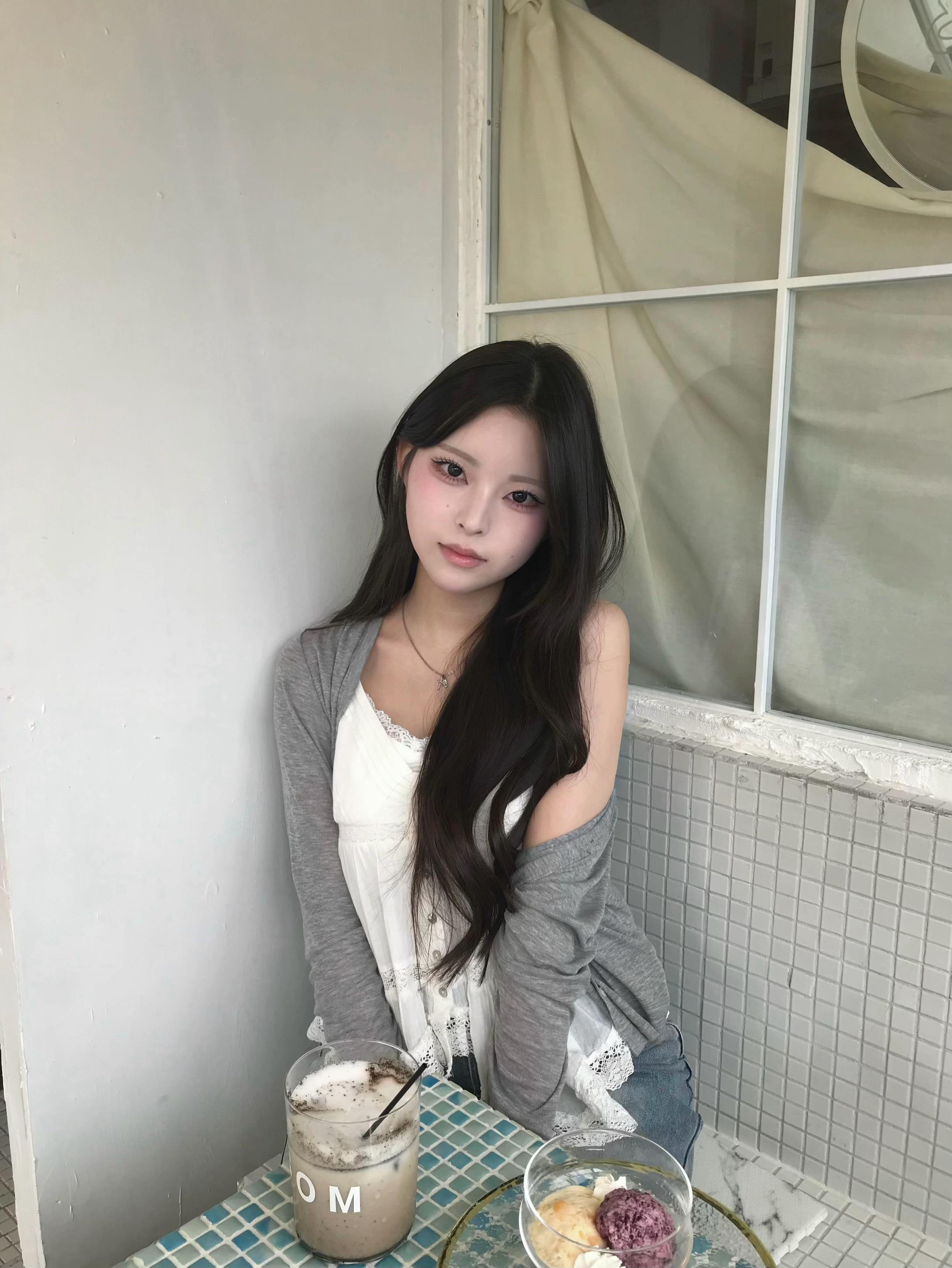 @a.m_i__