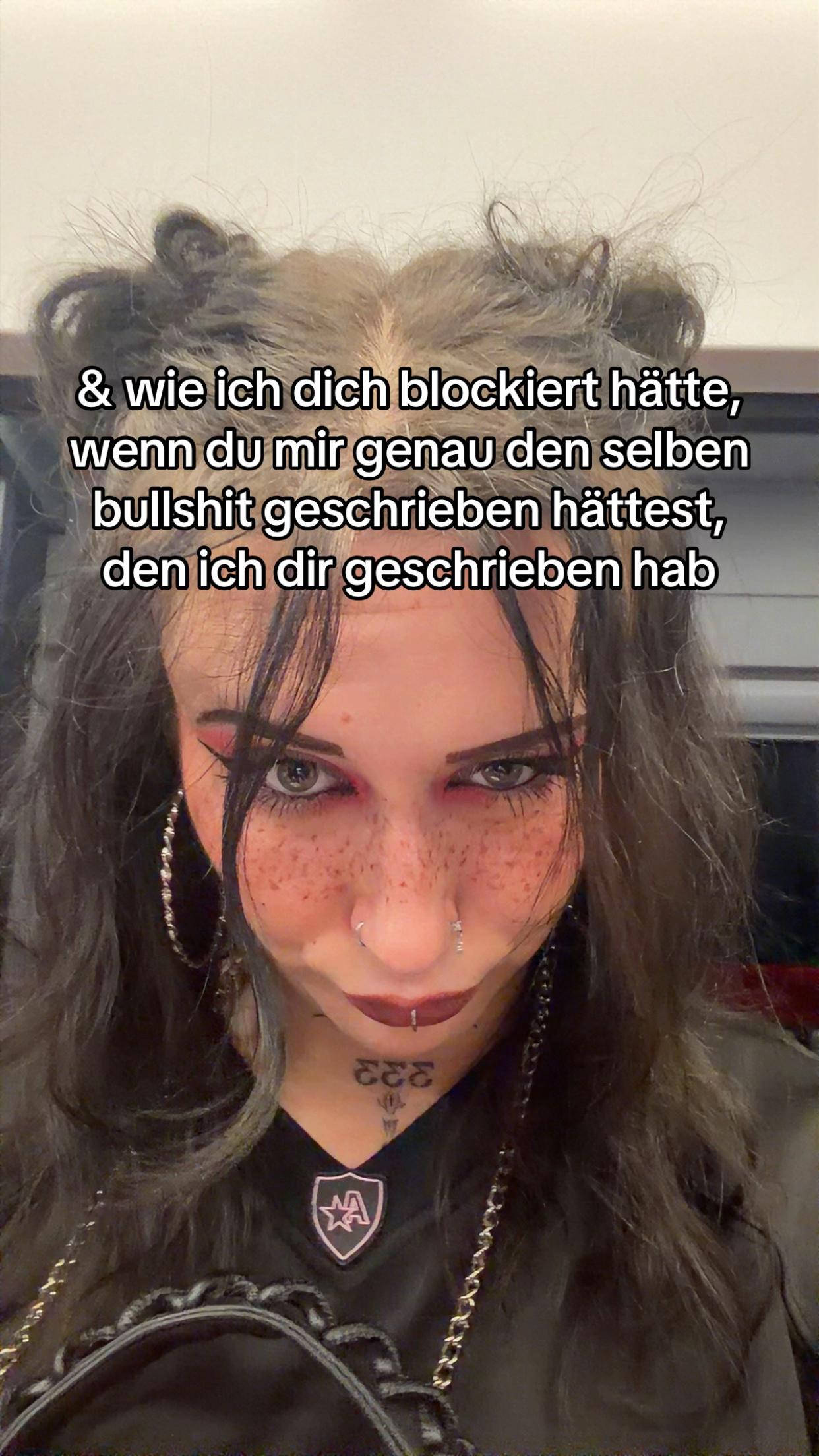 @🥀🕸️🩸she is art🦋⛓️🌱