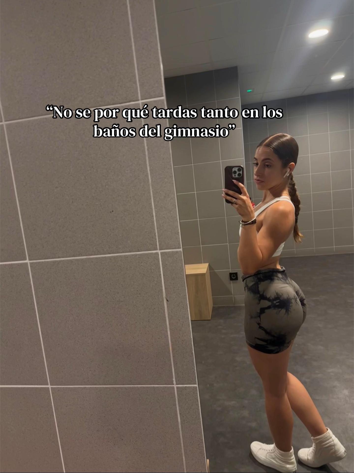 @Alba Ca&ntilde;izares