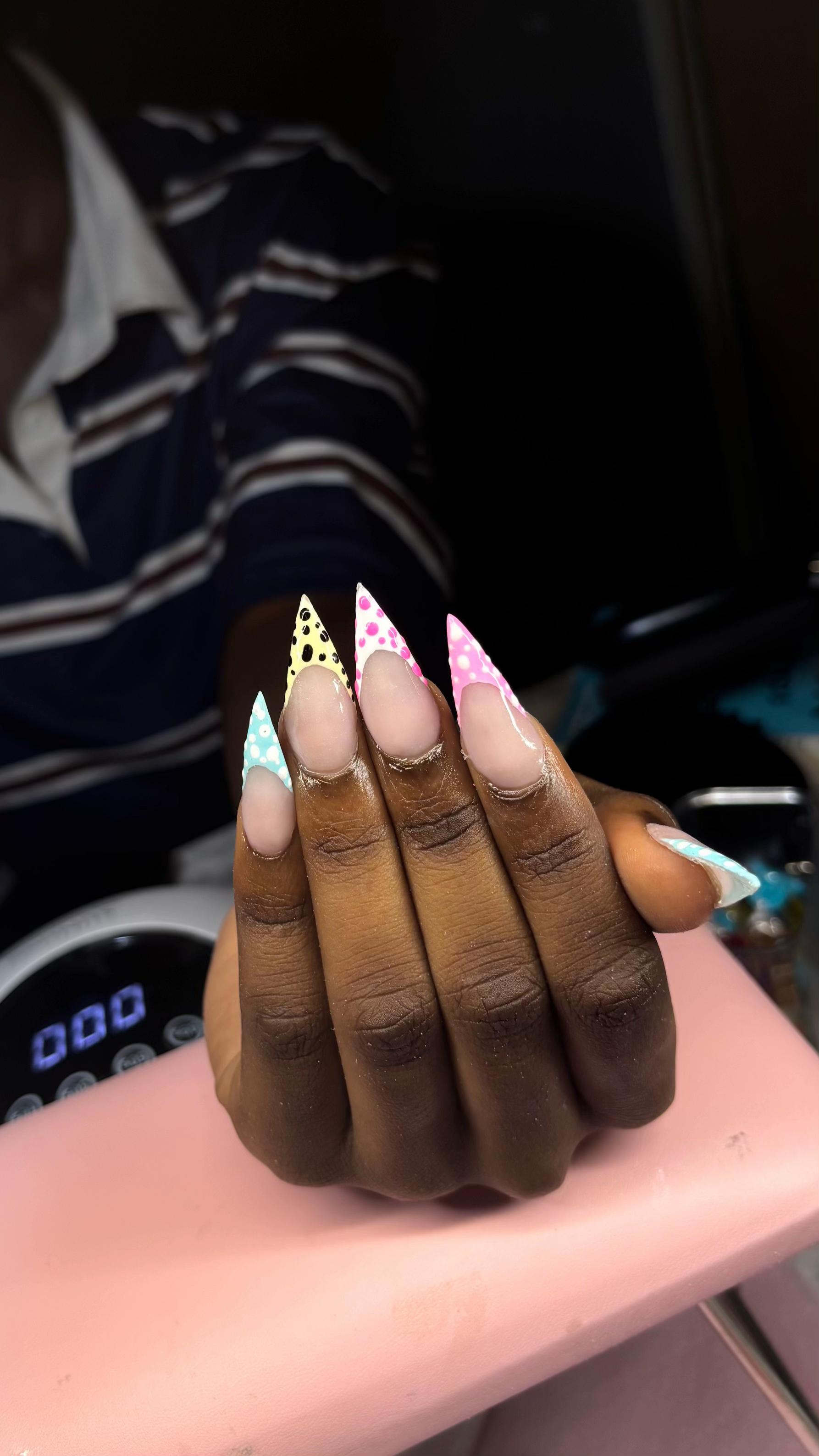 @1kt 👱🏿&zwj;♀️💖😇🍒
