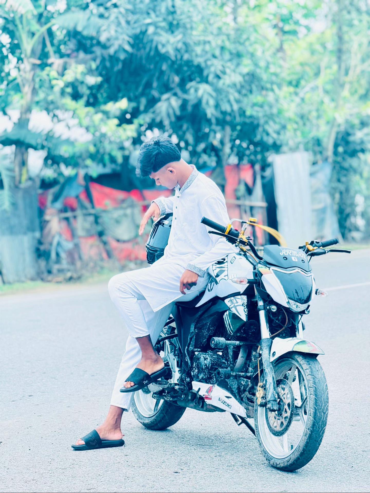 @💋👀Ridu🤍🕊️