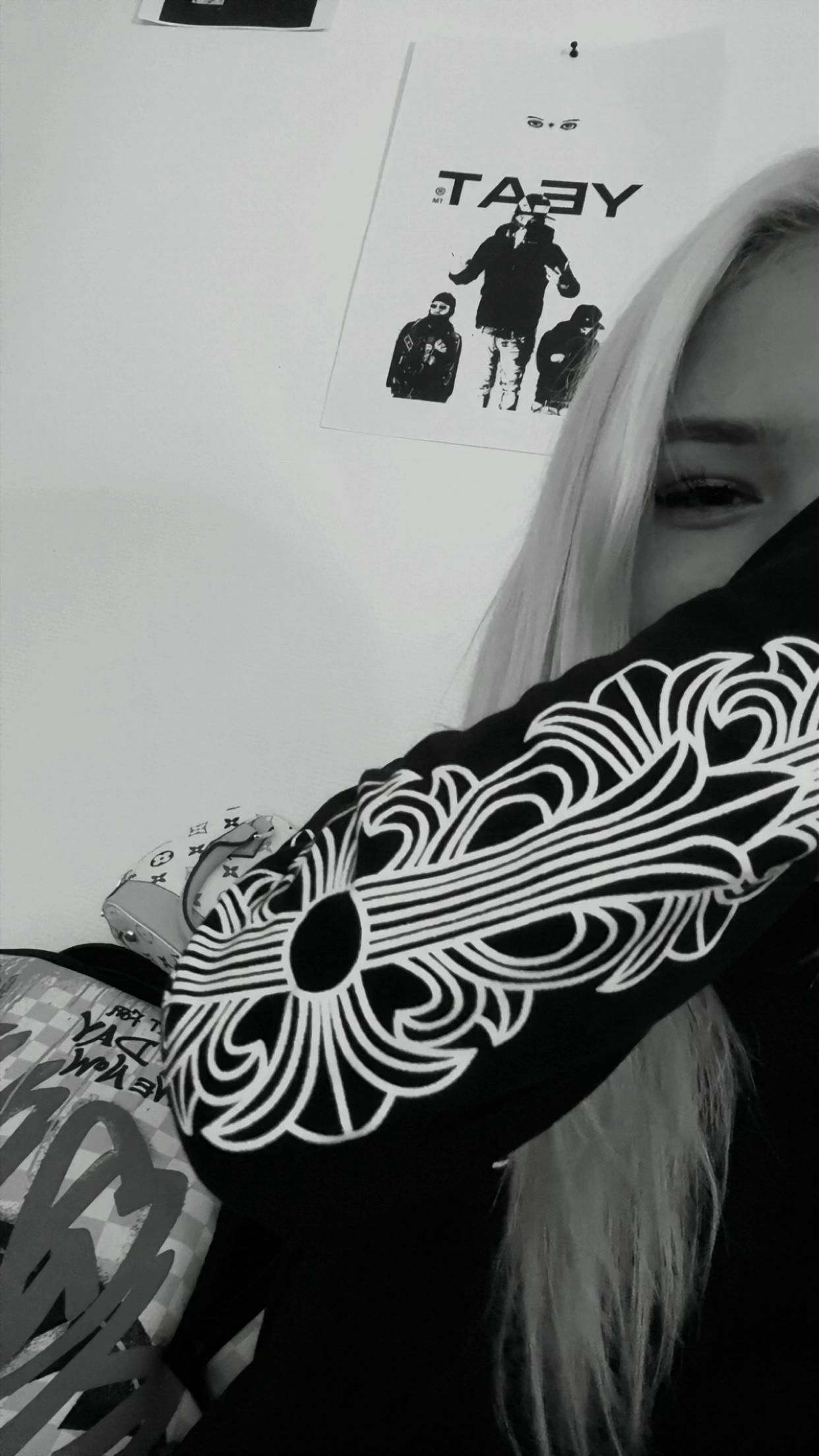 @blondyy_baby