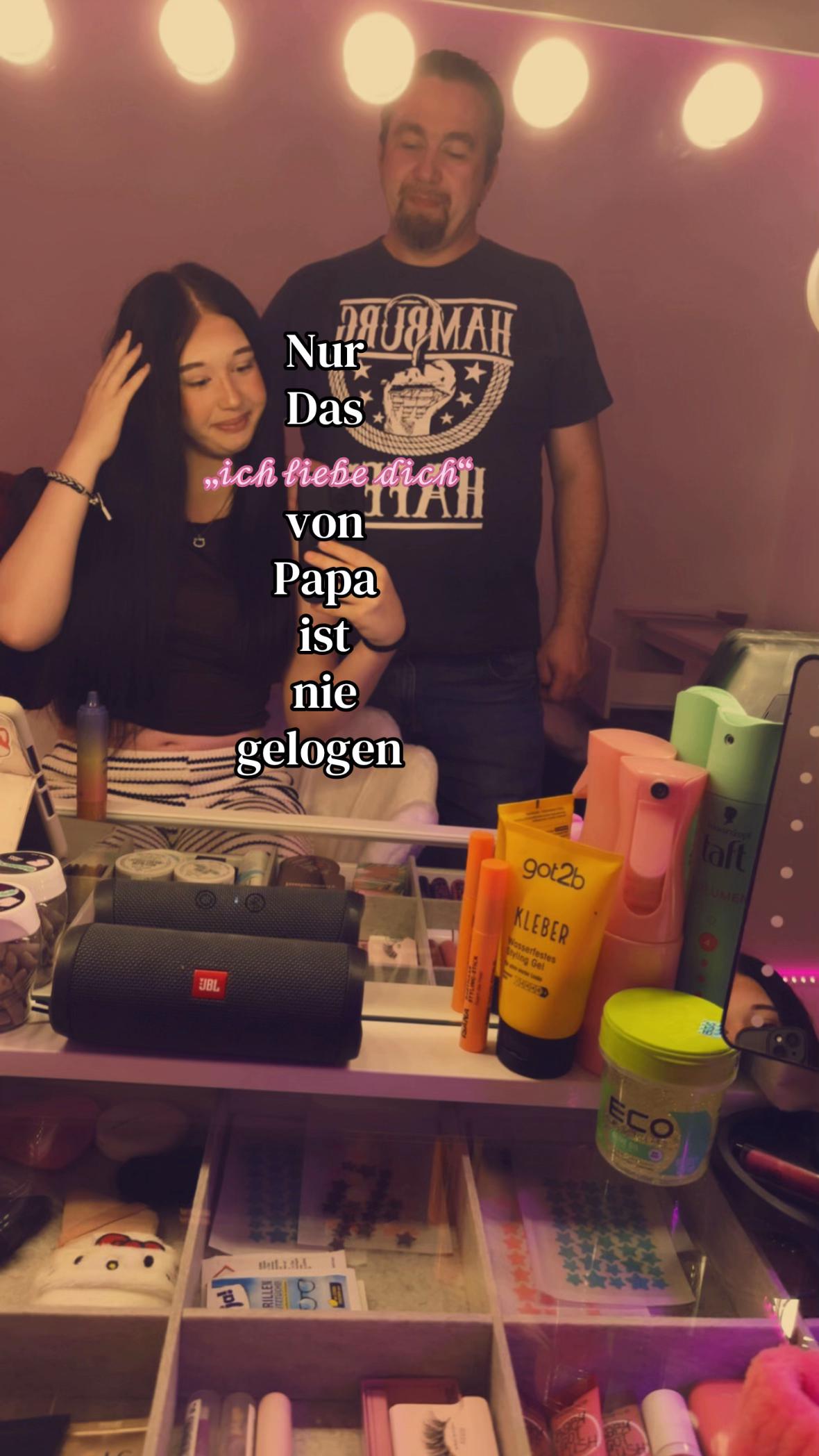 @ꨄ