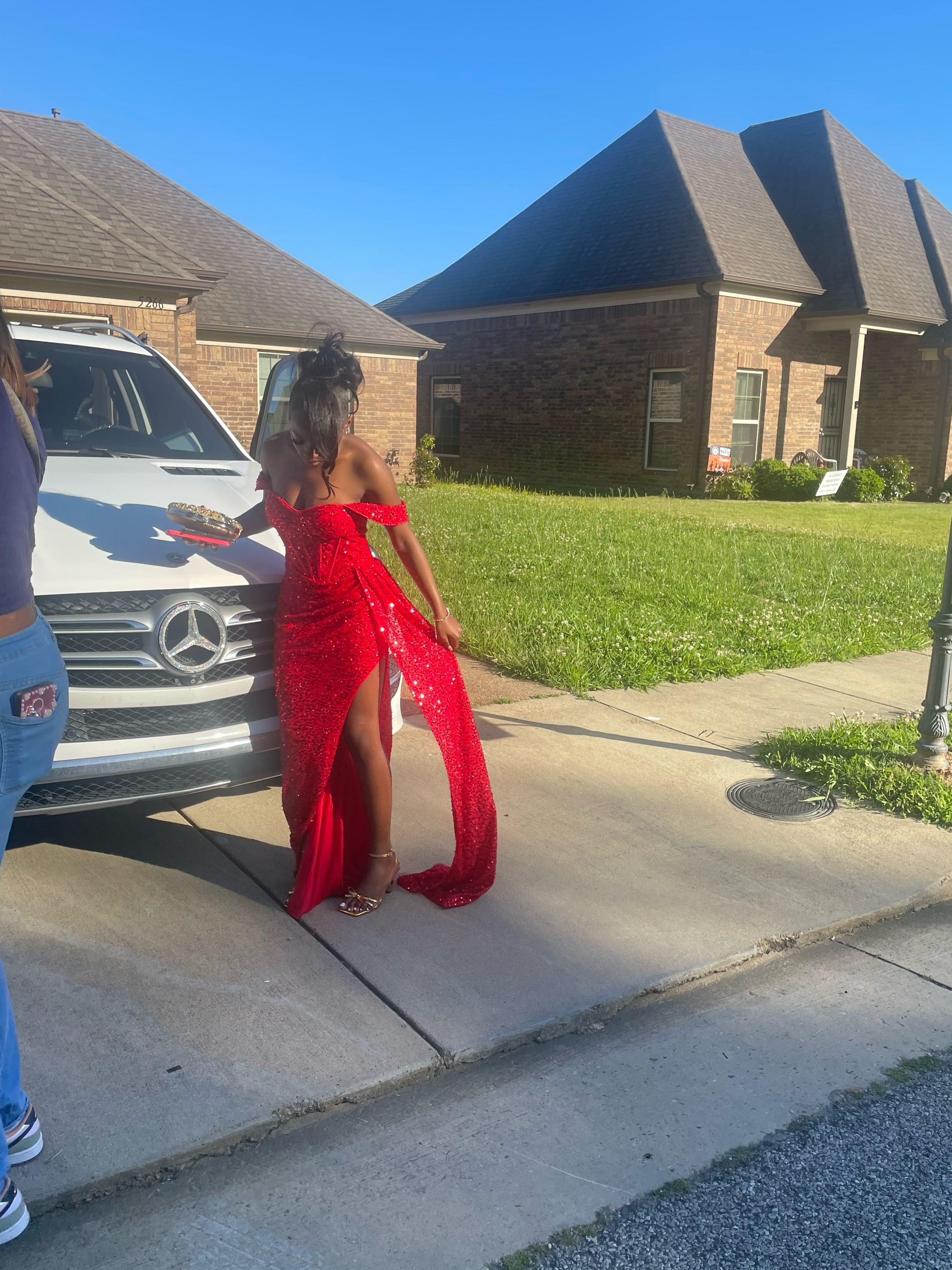 @thequeenduhh__
