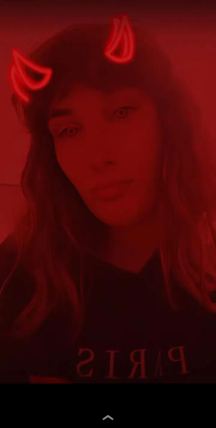 @MARYQUEENBYE