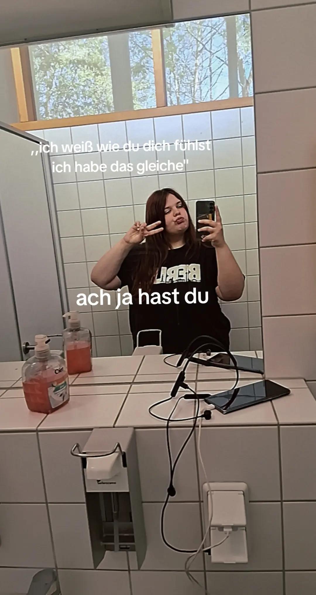 @𝔍𝔬𝔞𝔫𝔢†