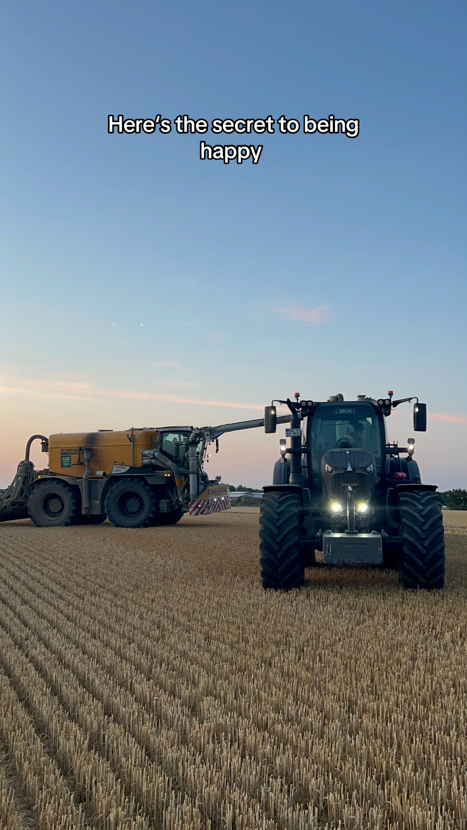 @︎︎︎︎Agrarfabix🌾🚜