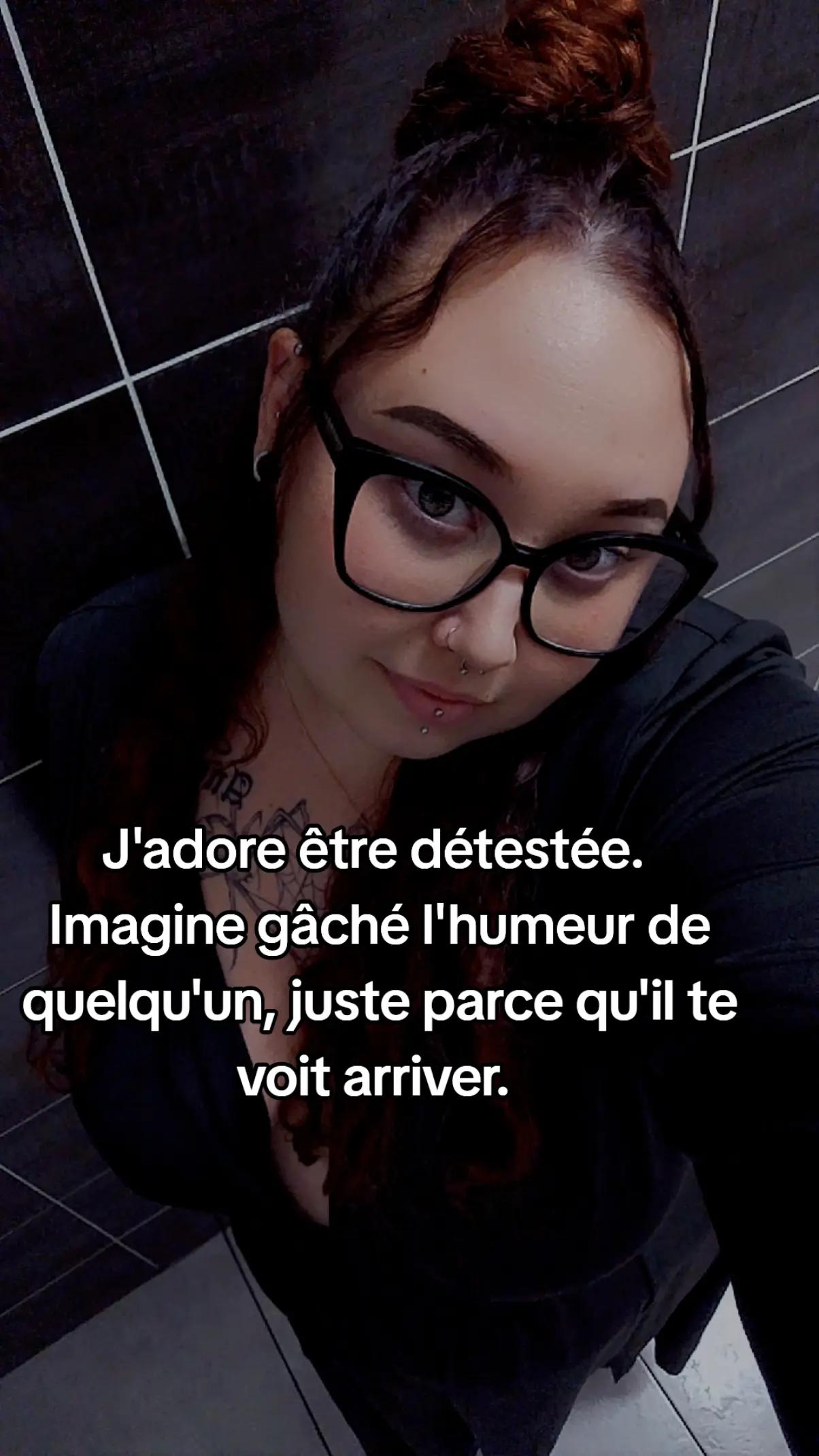 @Na&iuml;s. &spades;️