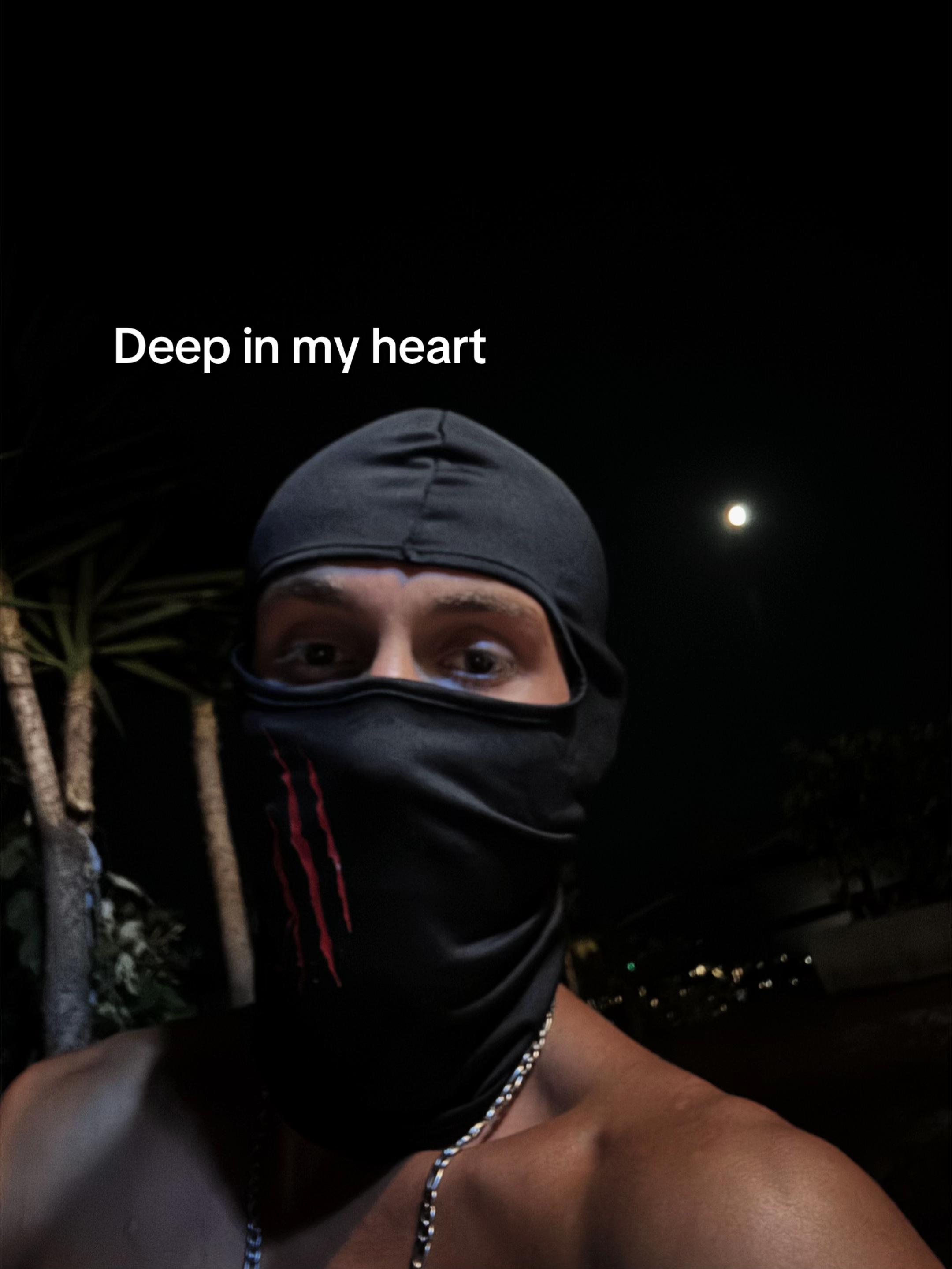 @alisjo_