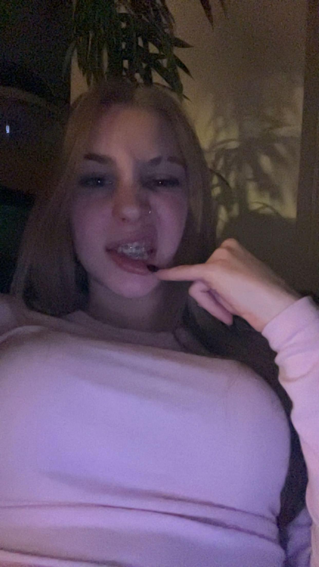 @ᶠYoᵏu U