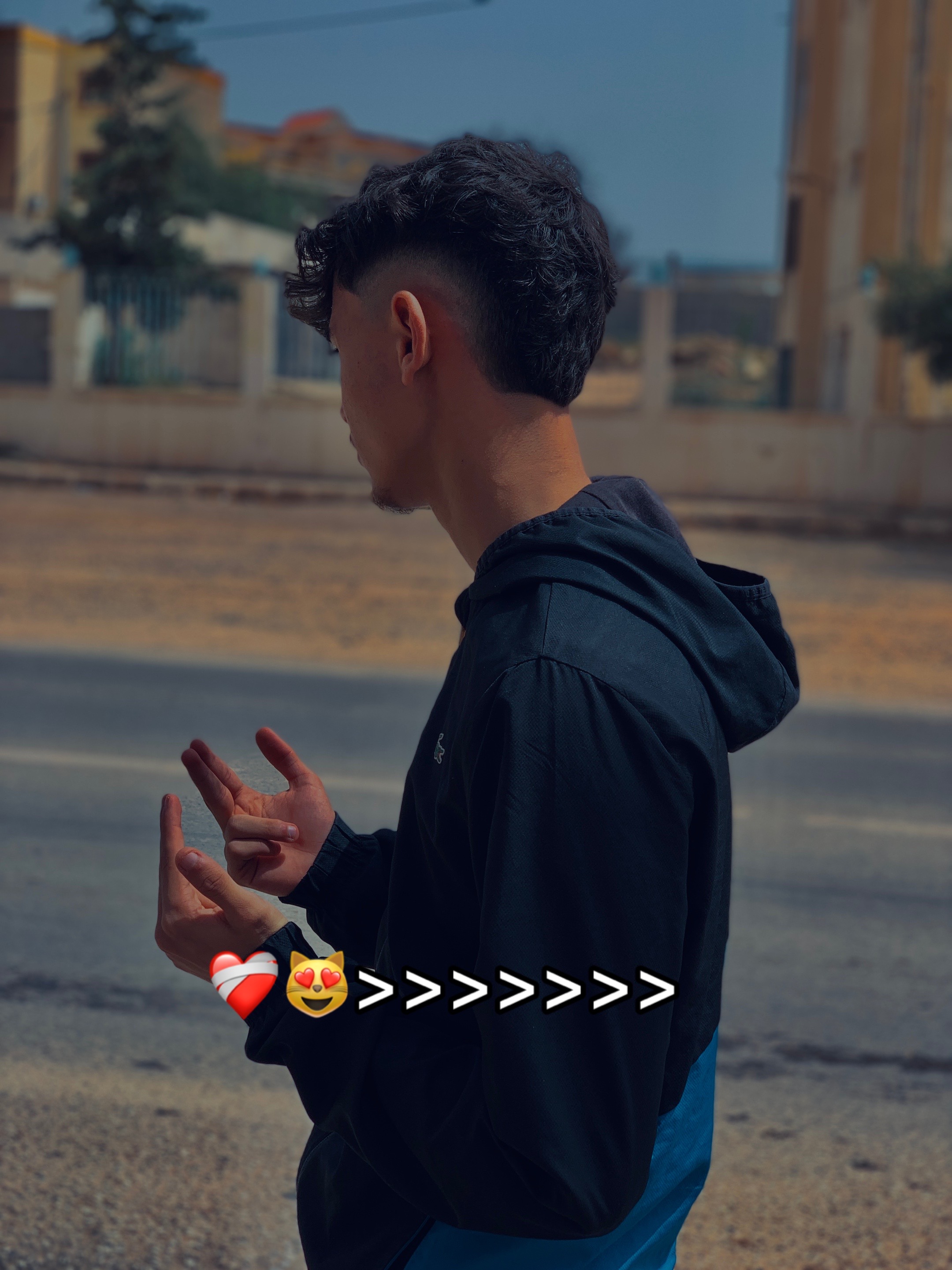 @Senhadjii