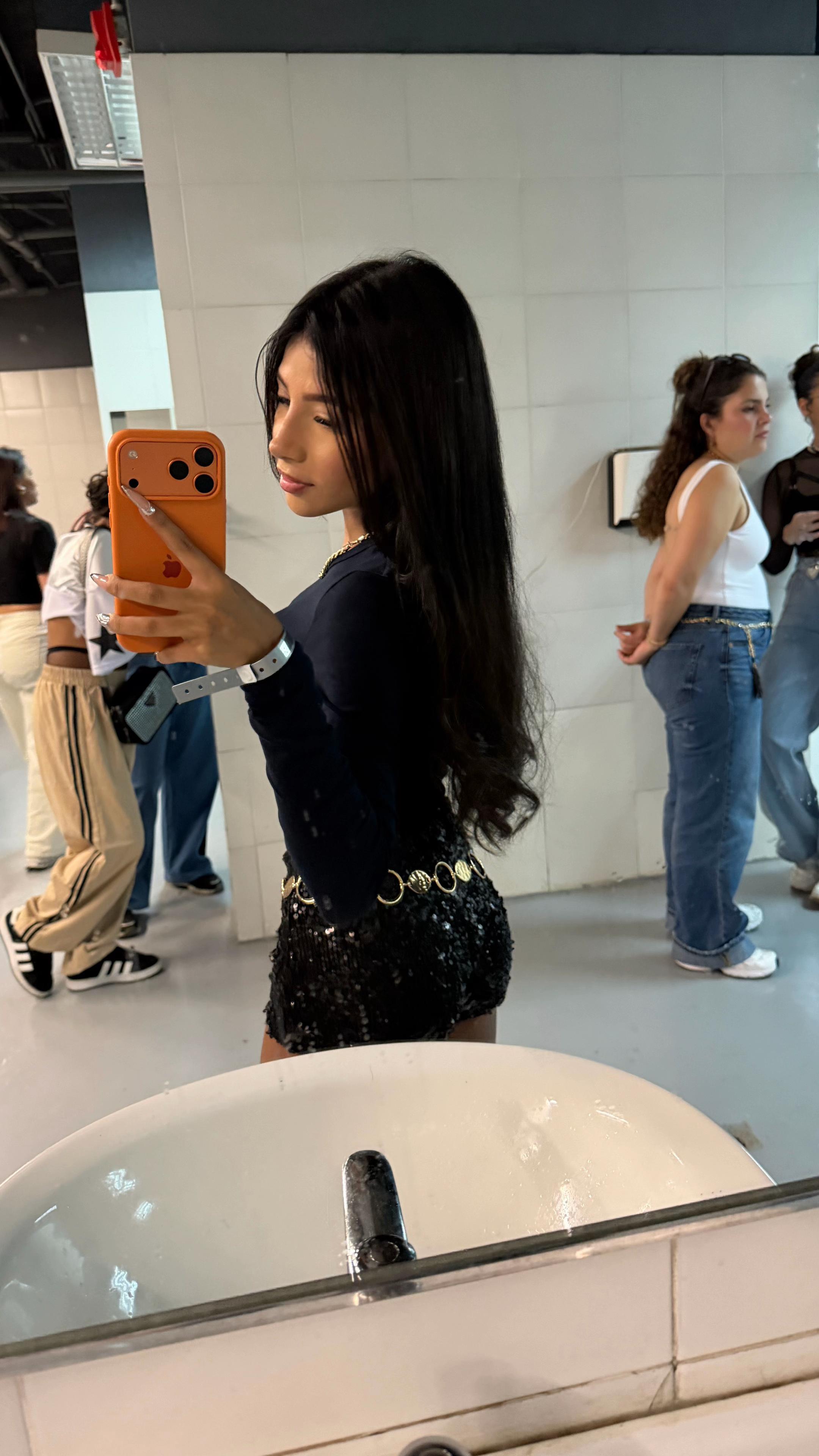 @zizi✨