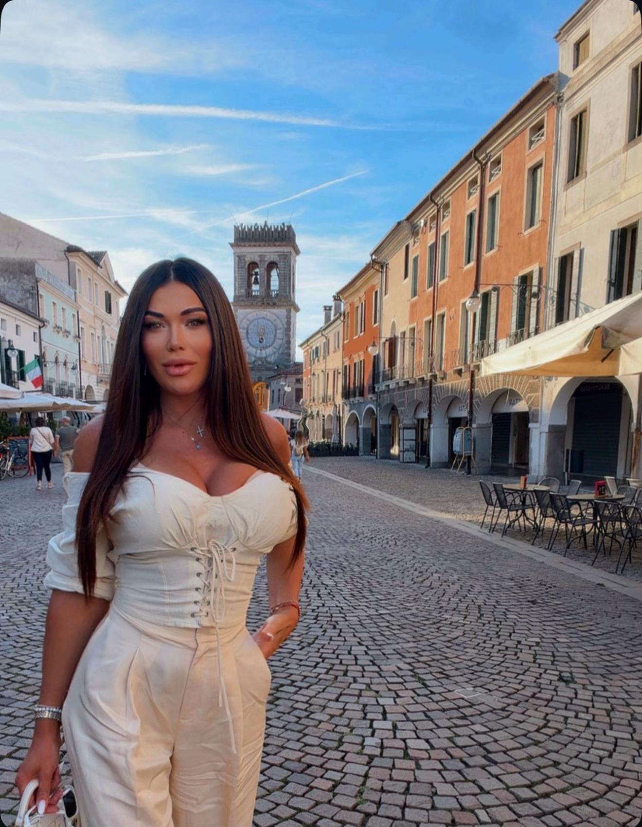@Valentina