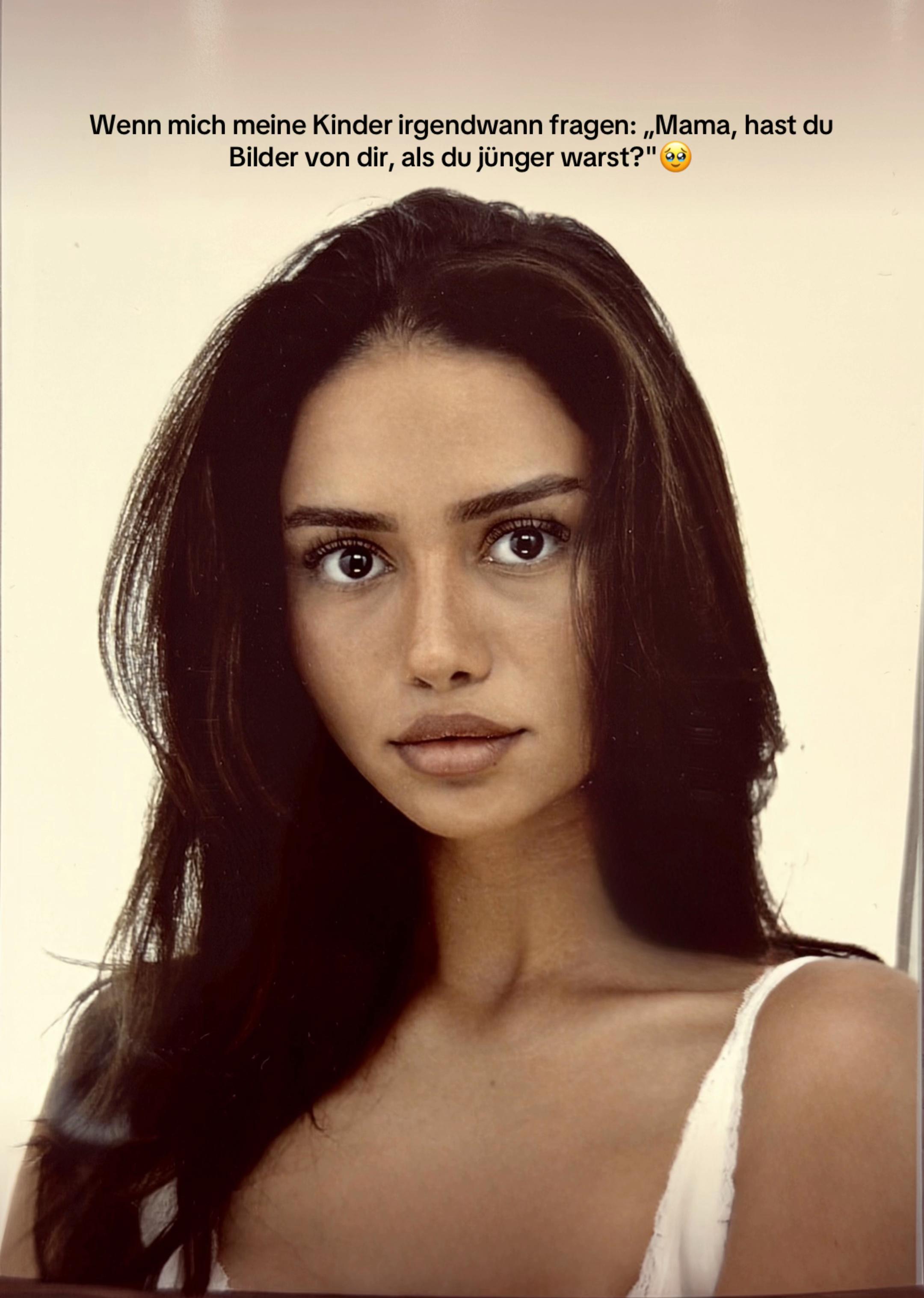 @Esra Algac