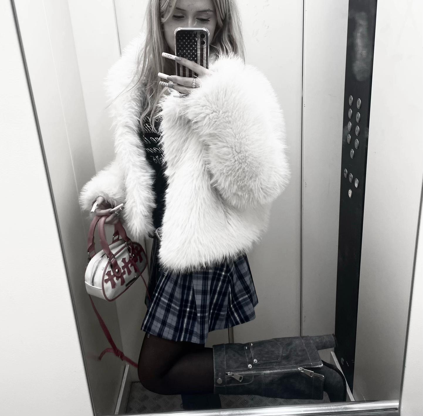 @лина
