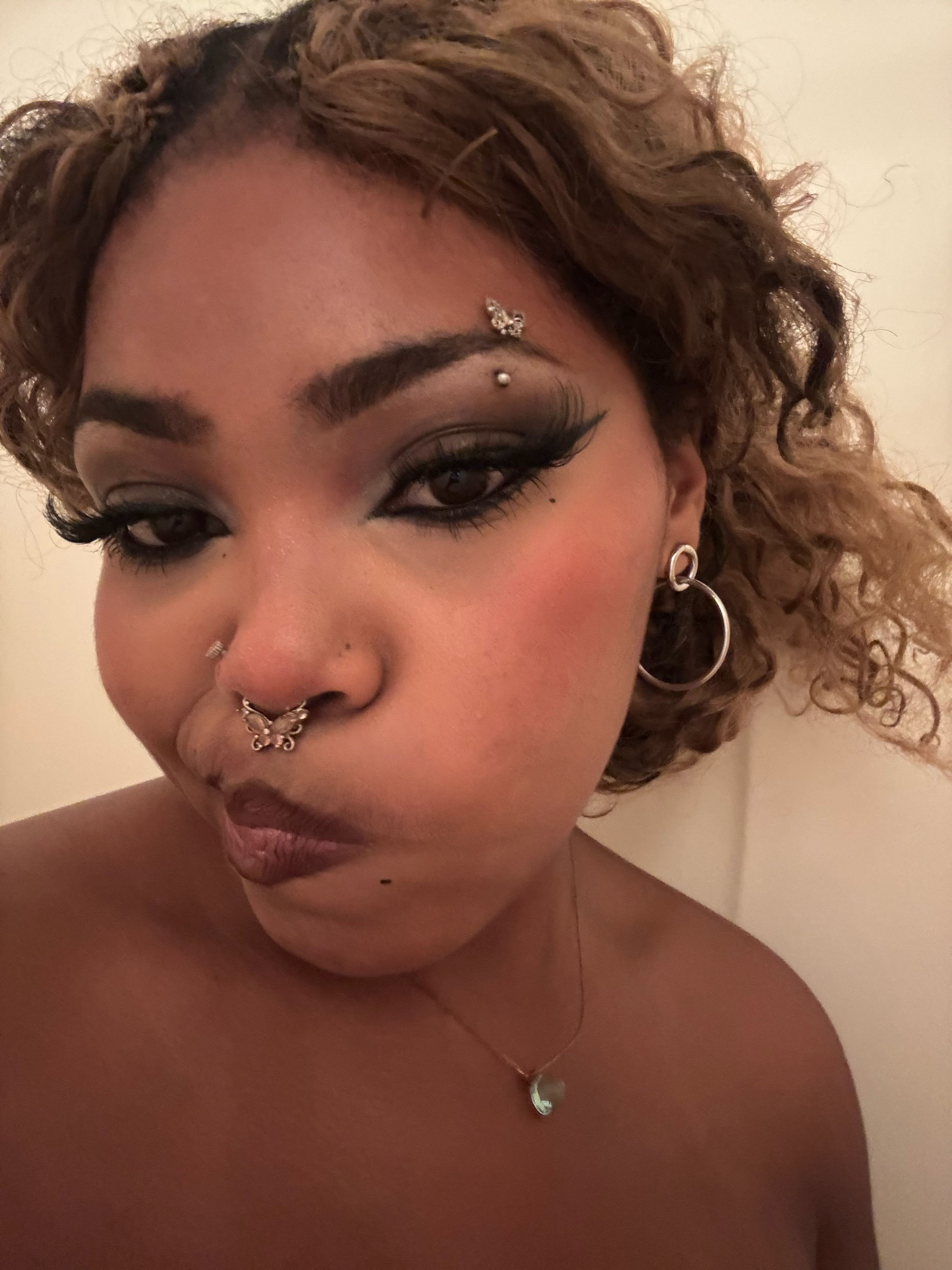 @loveronnie