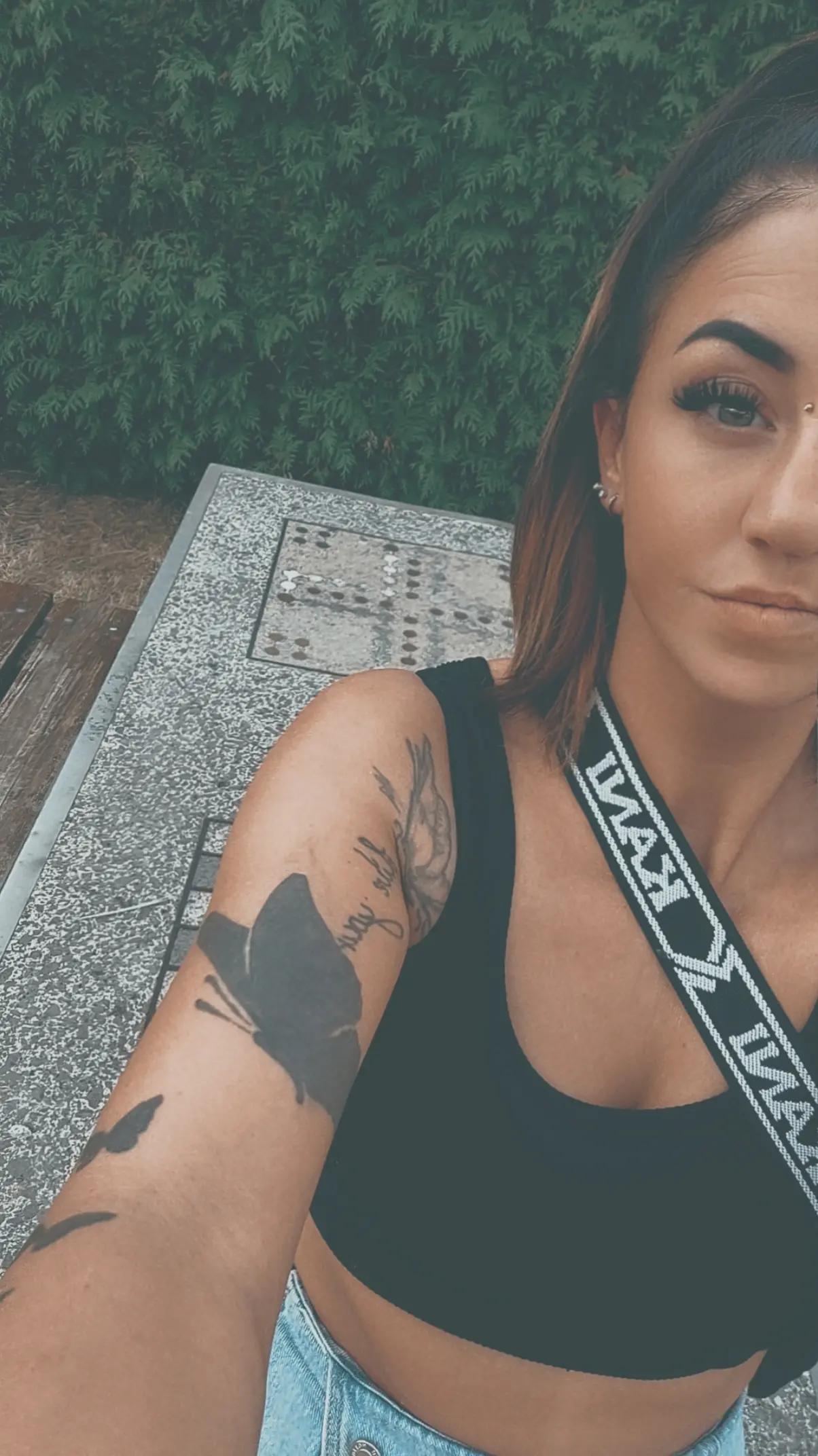 @juliarecky