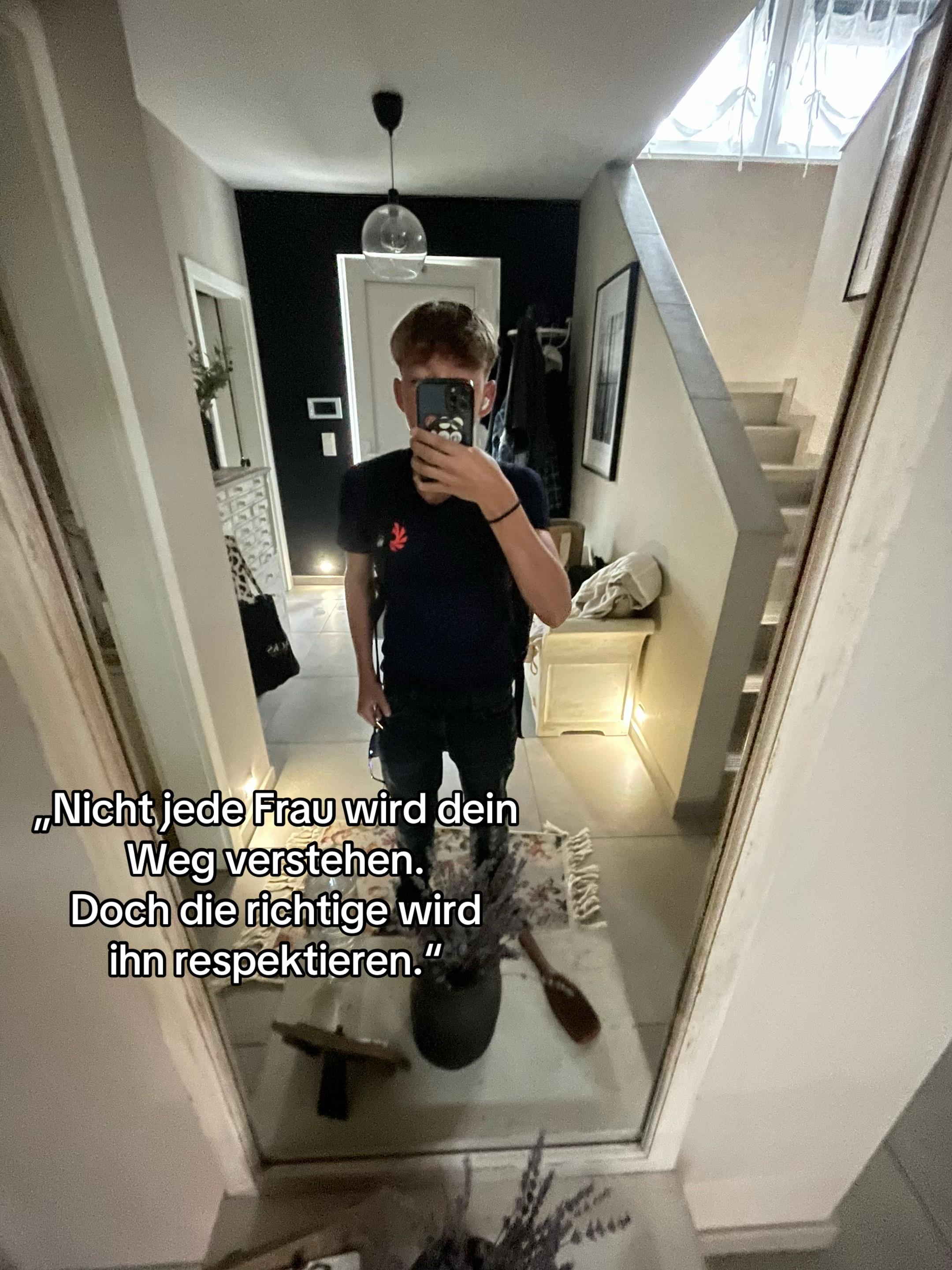 @M‘🏄🏻♂️