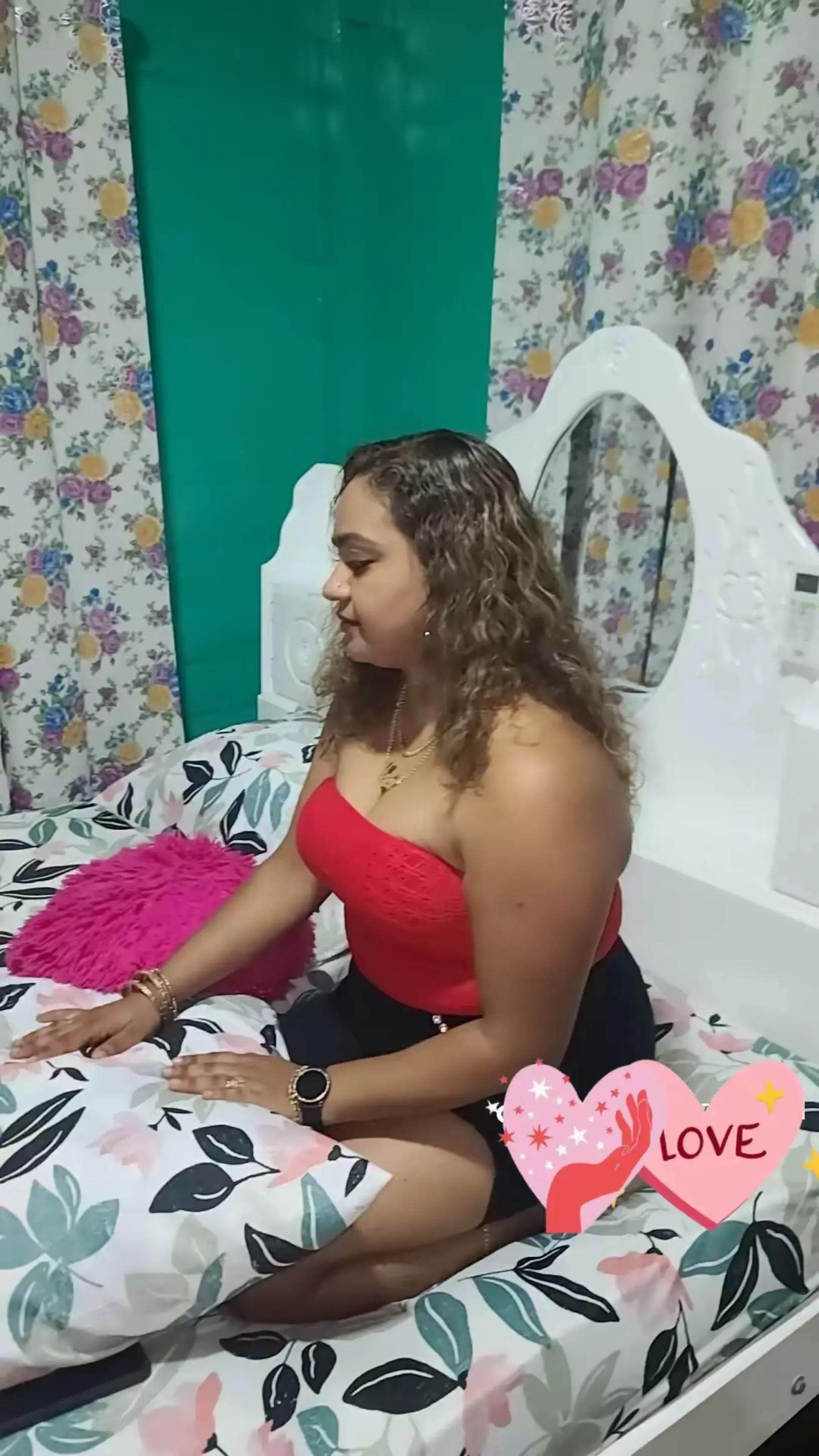 @Vanita Razack123