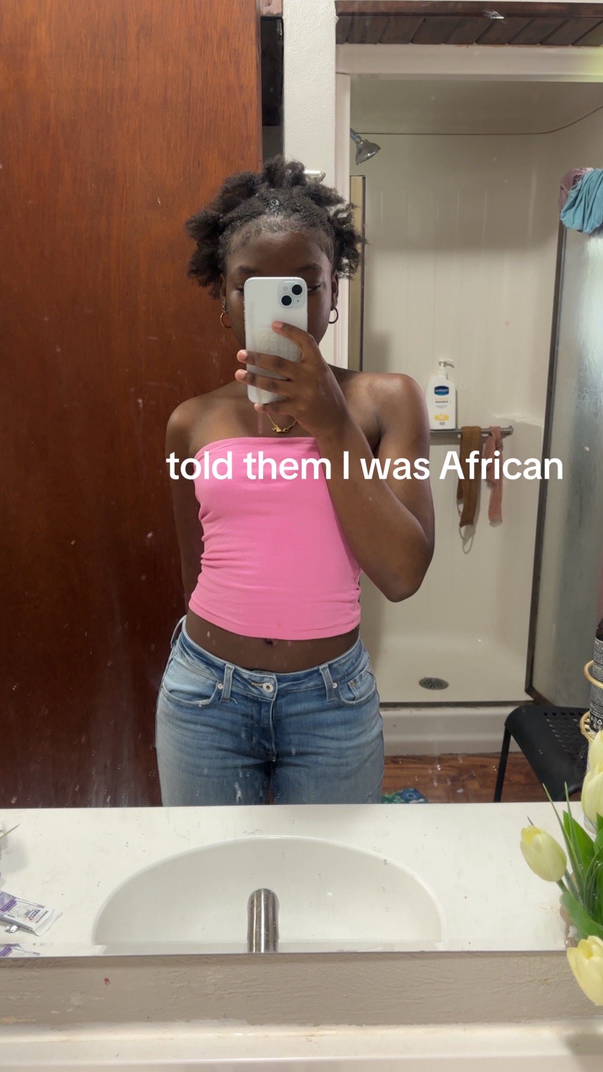 @shesdonlyonee