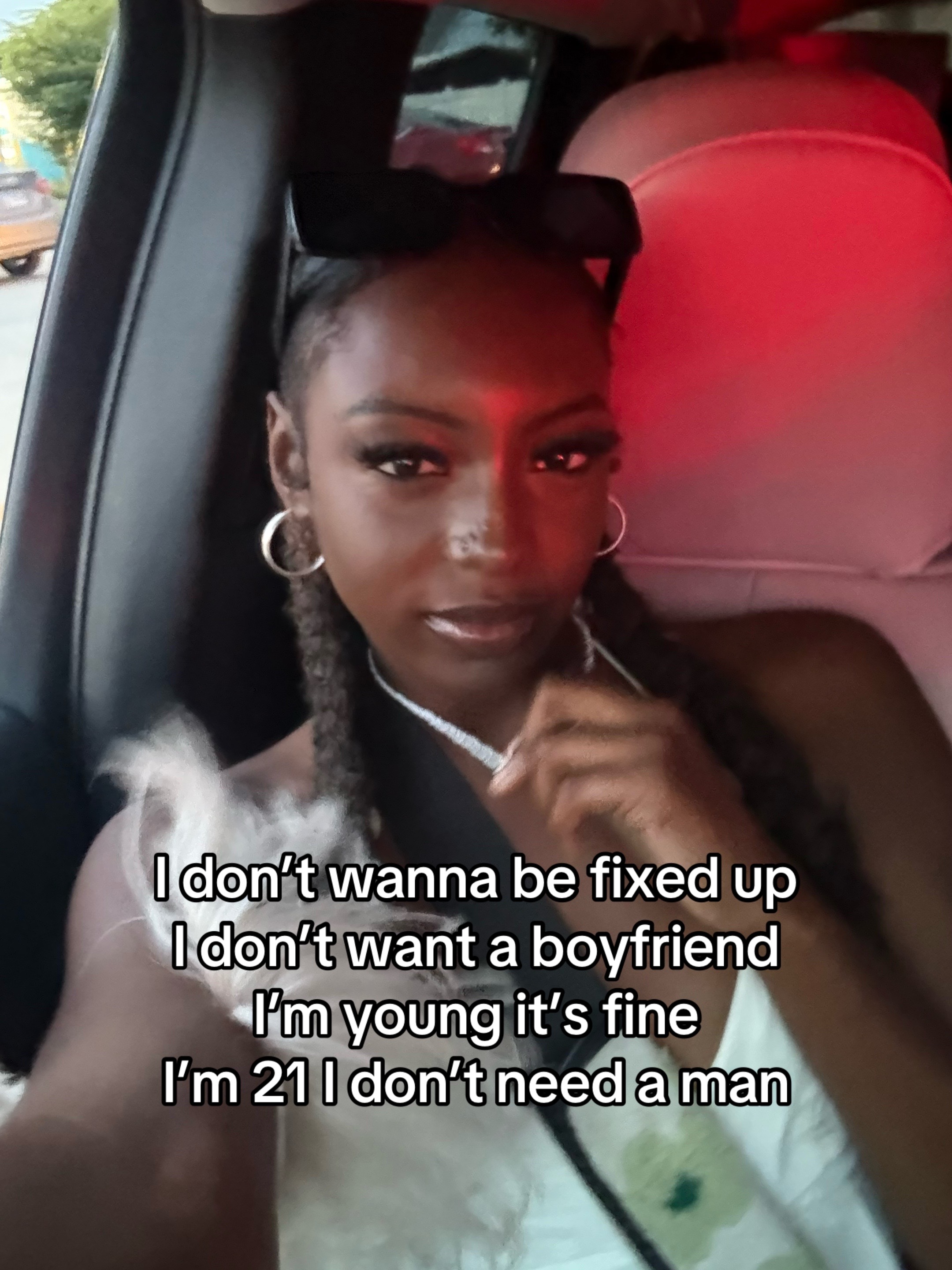 @Tamia 👩🏿&zwj;❤️&zwj;💋&zwj;👩🏿