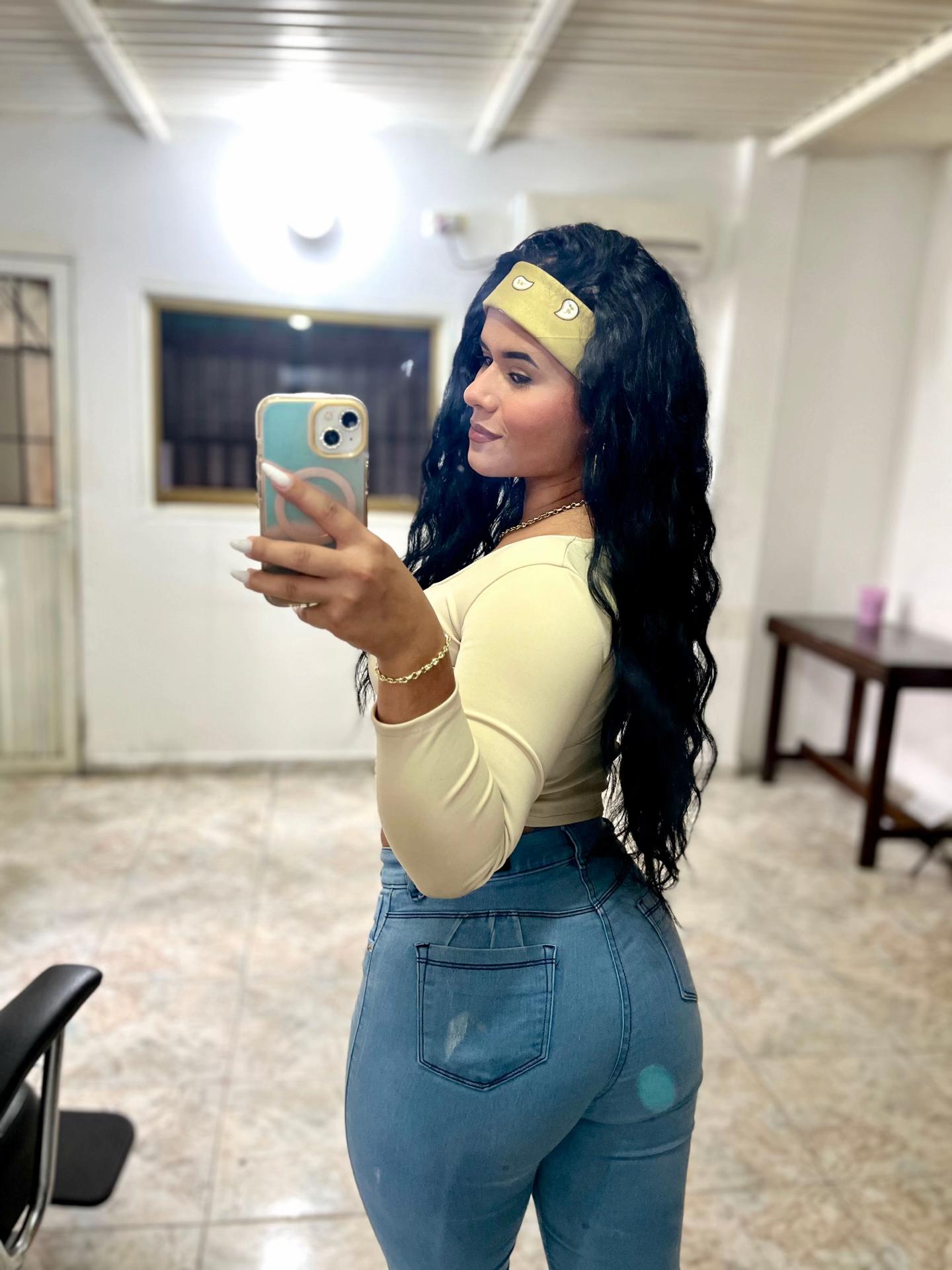 @🖤كارولينا غيريرو