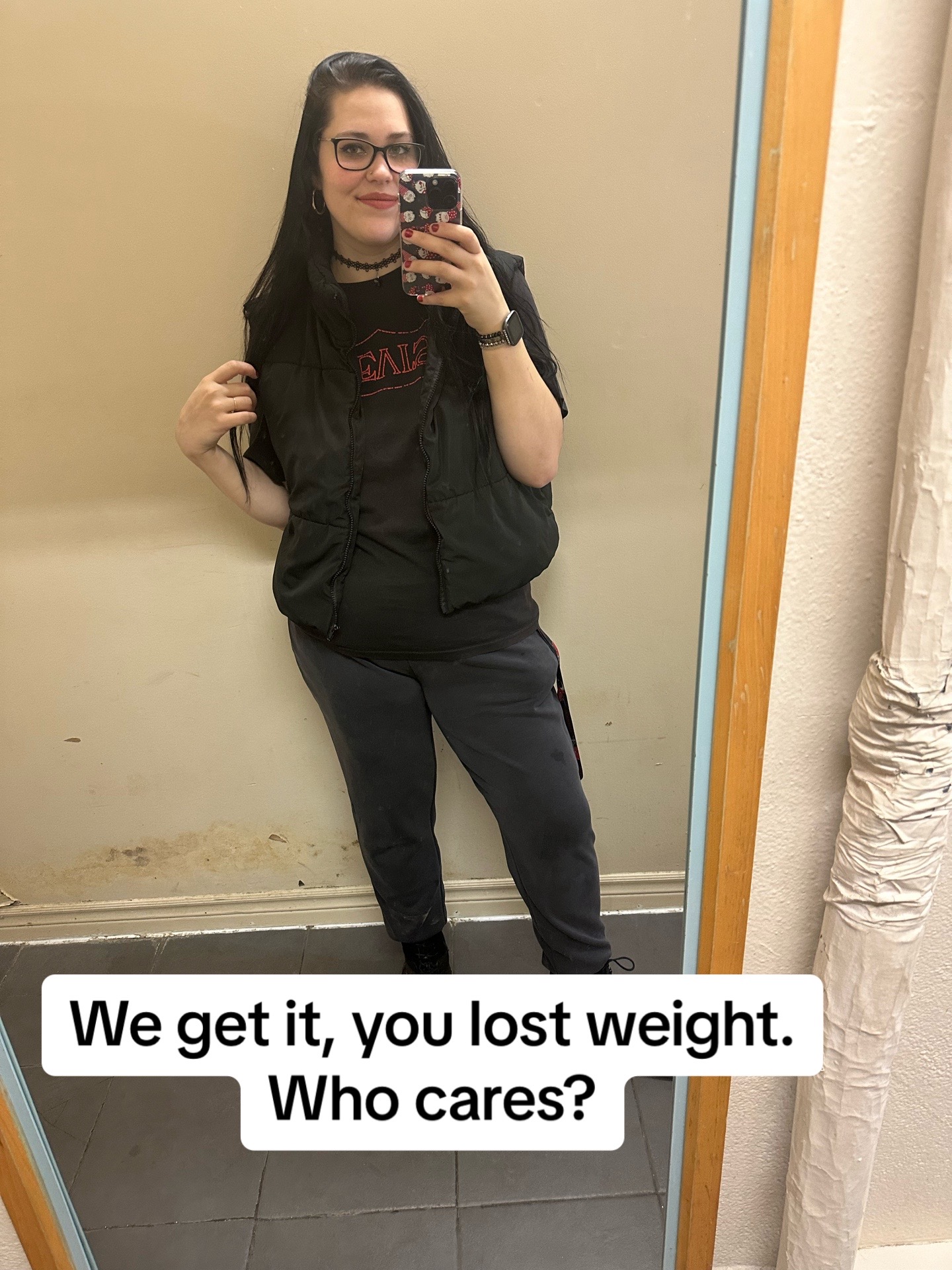 @𝓣𝓱𝓮𝓜𝓸𝓷𝓽𝓻𝓮𝓪𝓵𝓖𝓲𝓻𝓵