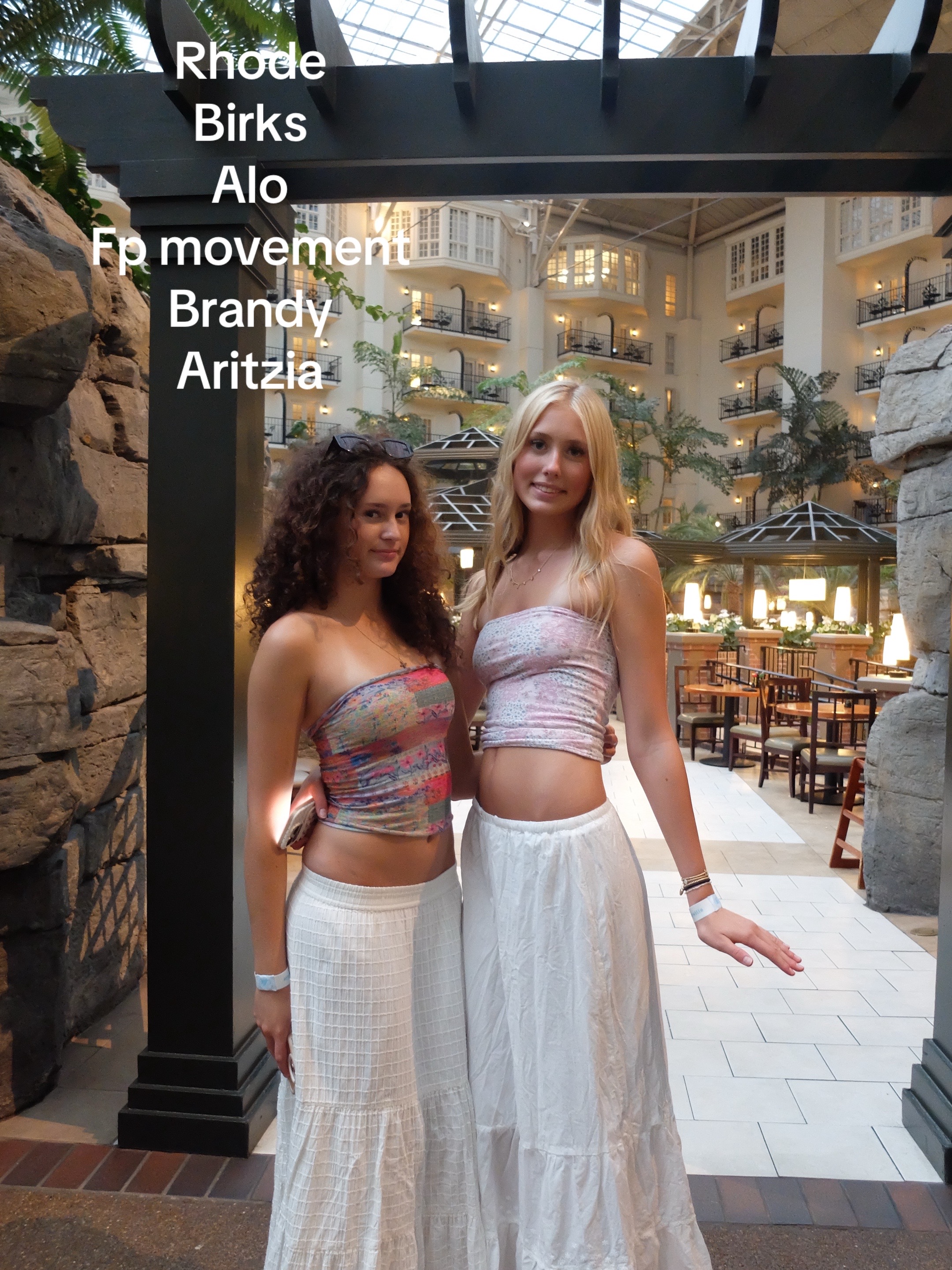 @ellicorn🦄🧘&zwj;♀️👙💫🧁💐