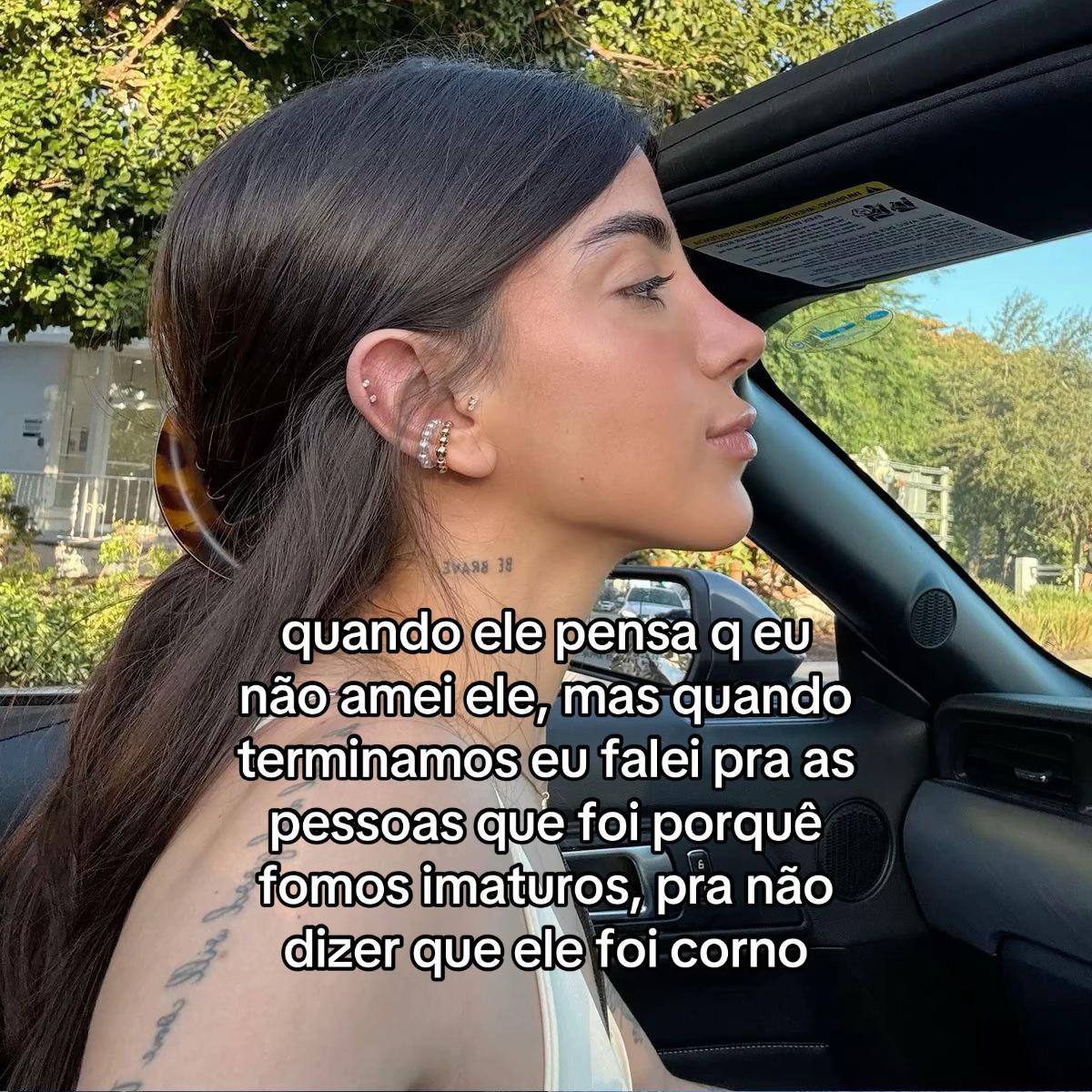 @divoniicass