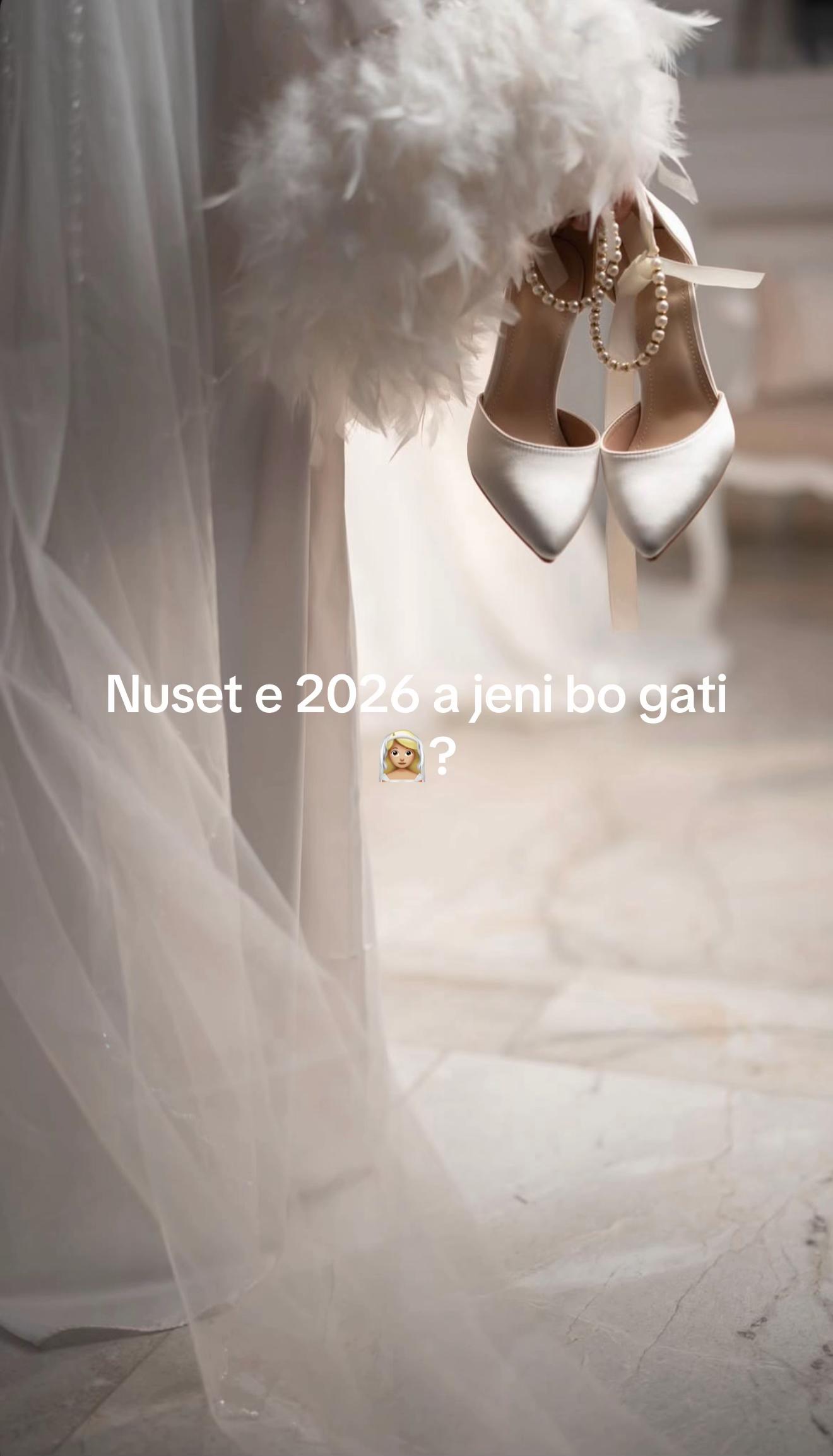@Hiraa Creativity