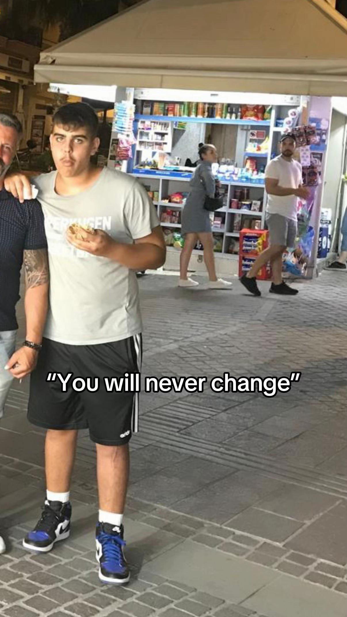 @manoxil