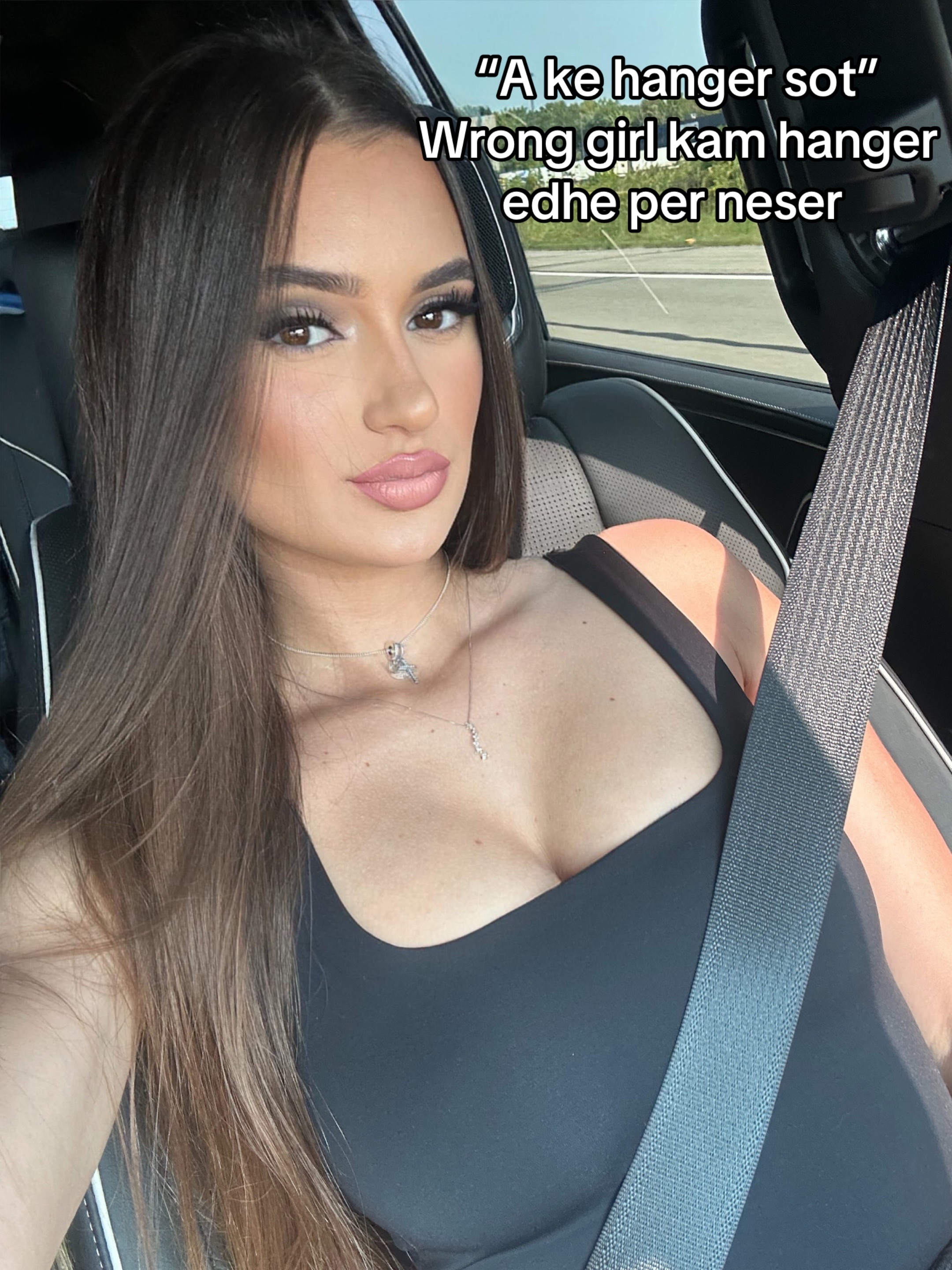 @Suzana 🇦🇱