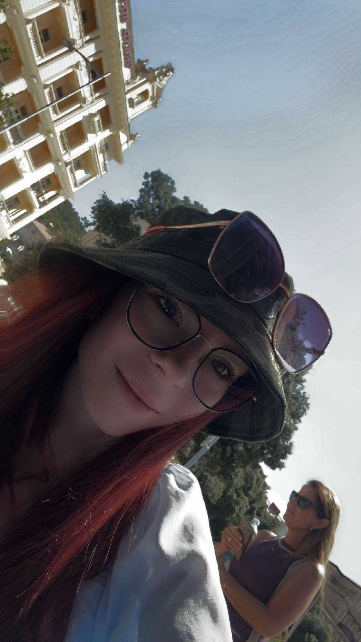 @Melussi