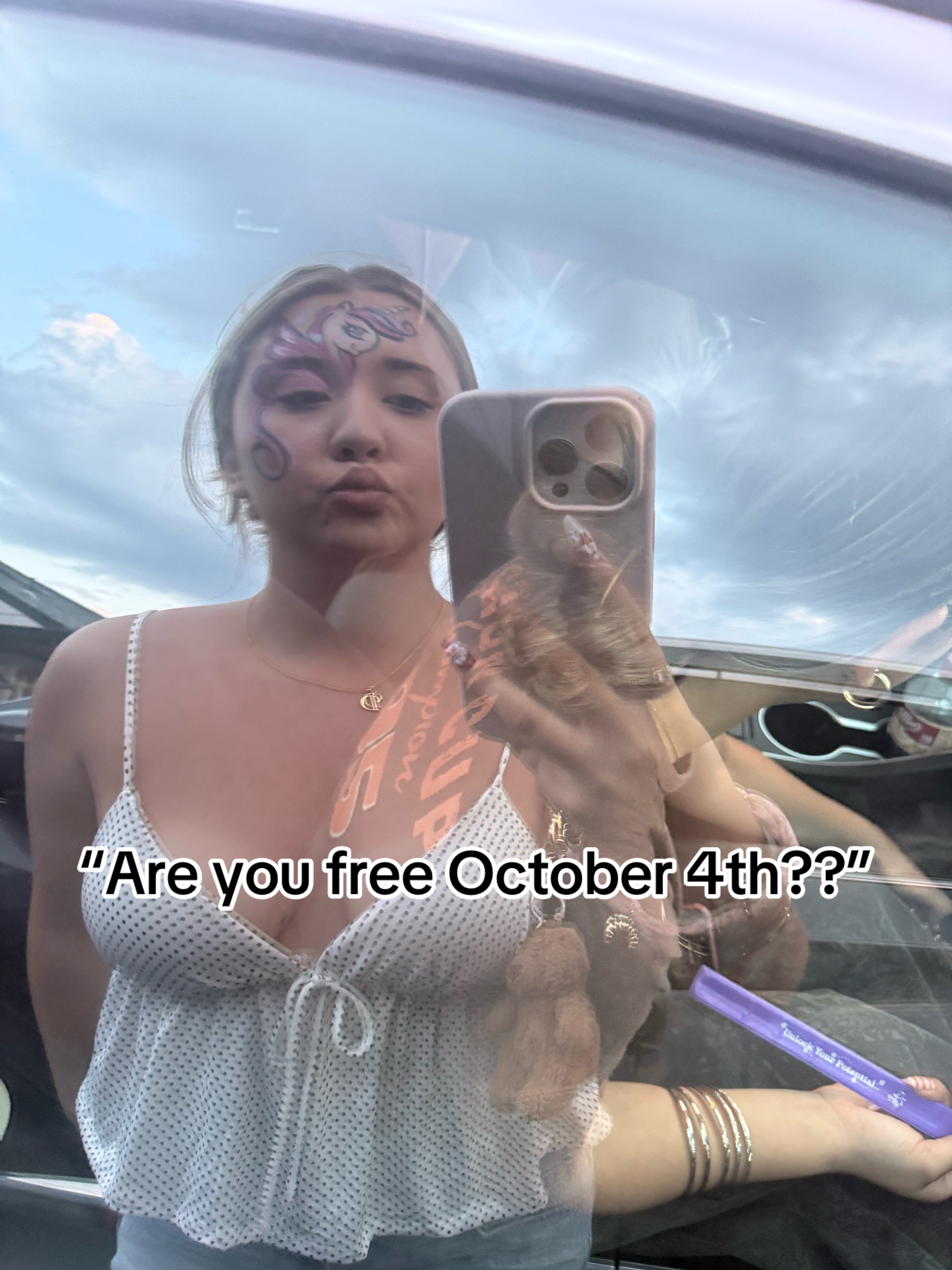 @iambrookeeeeee