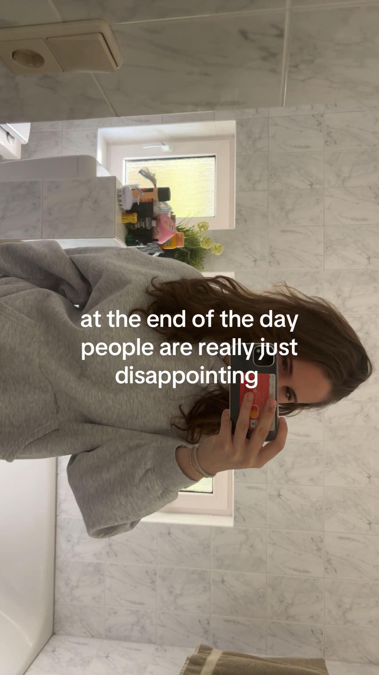 @anouk