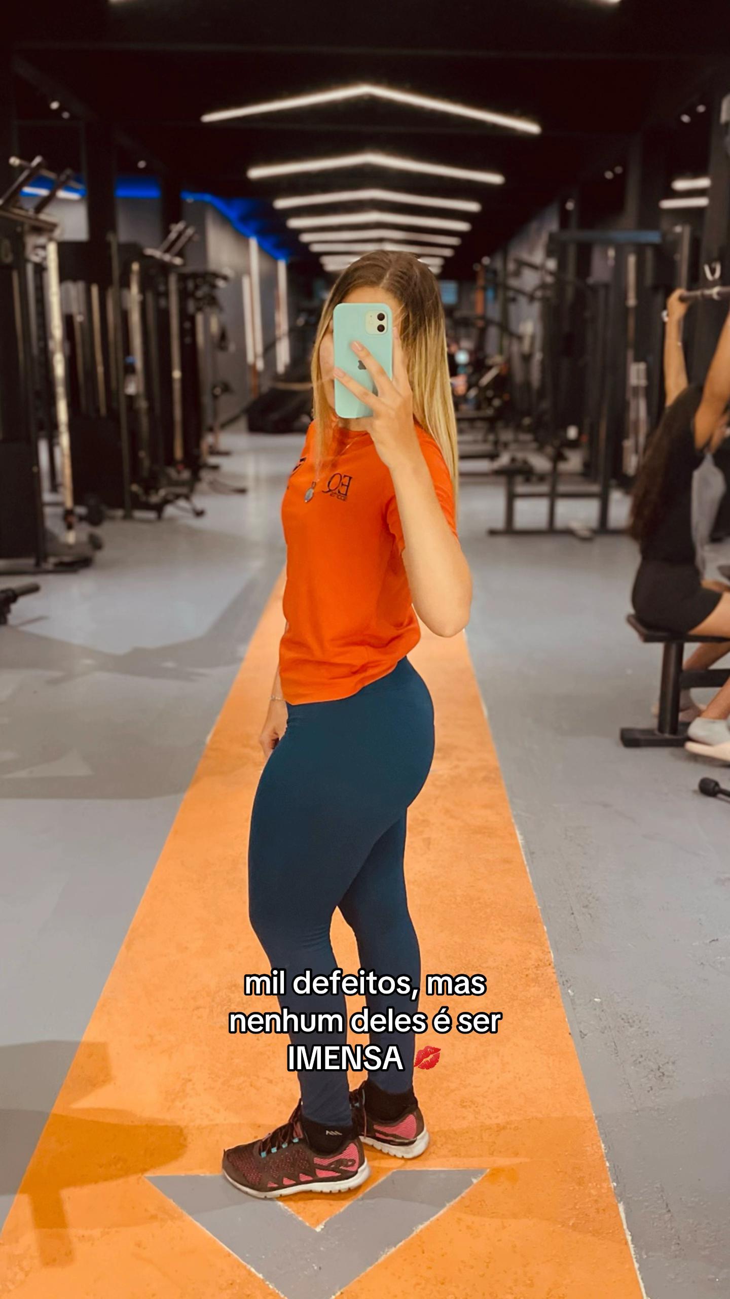@lari.c 𖤓 🔝