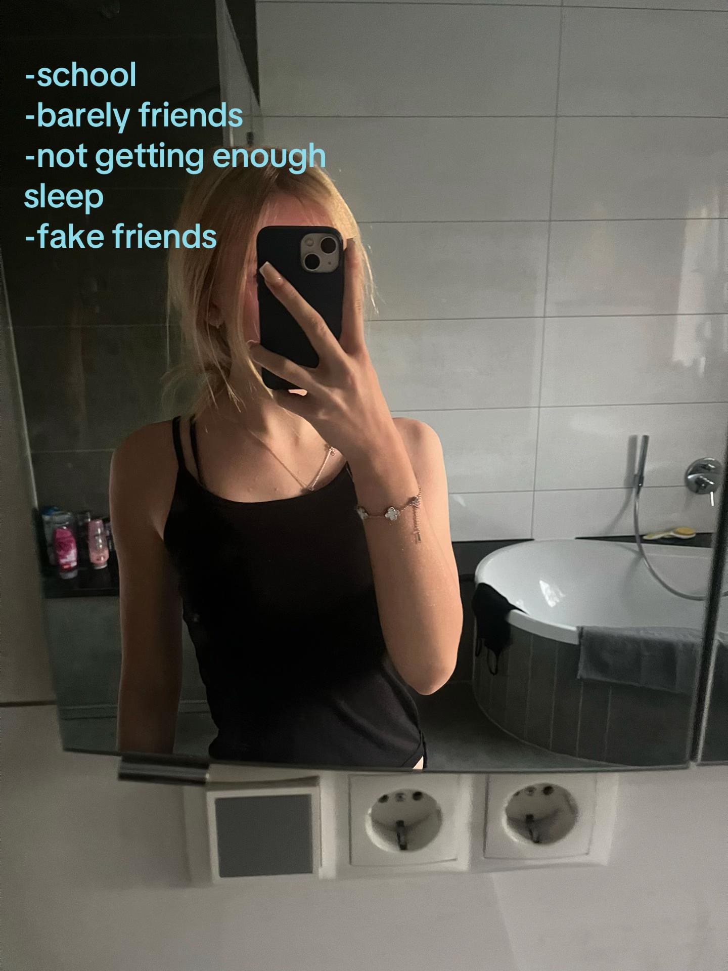 @๐‘