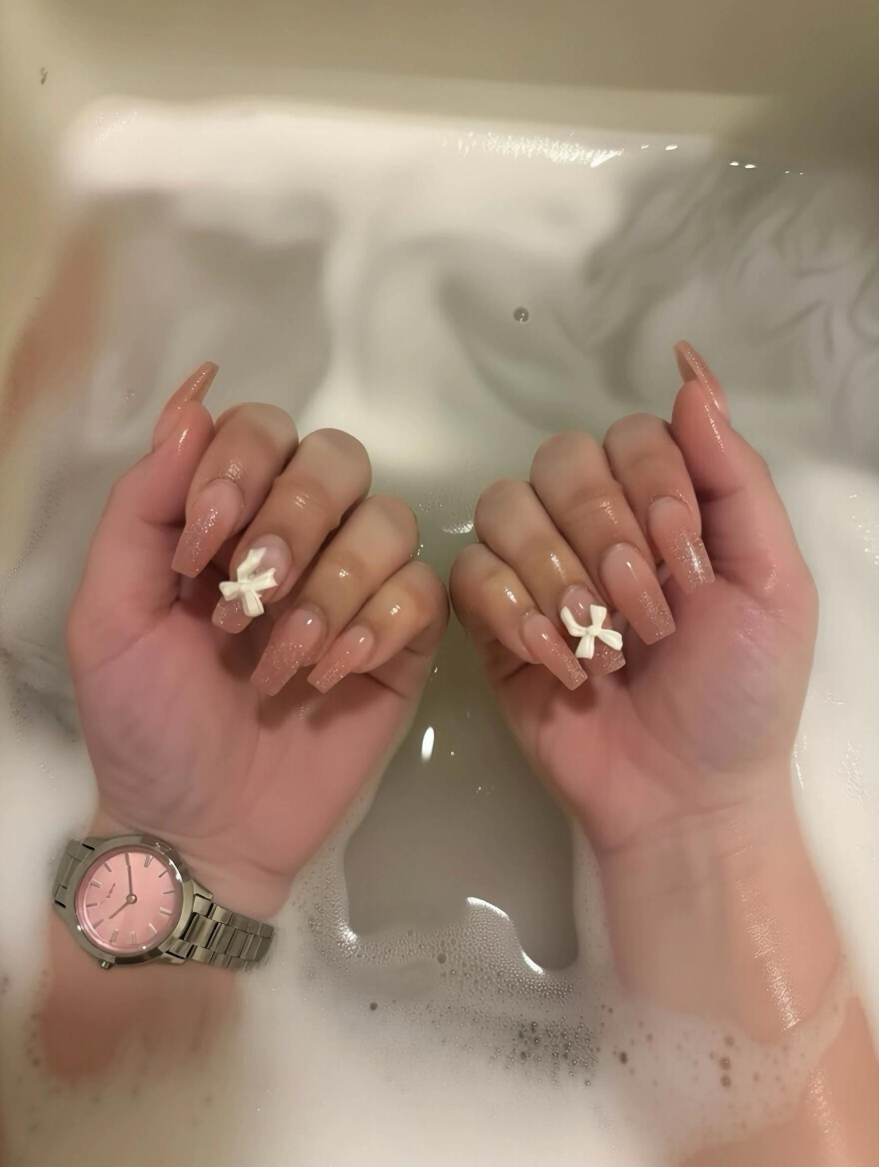 @ざざ