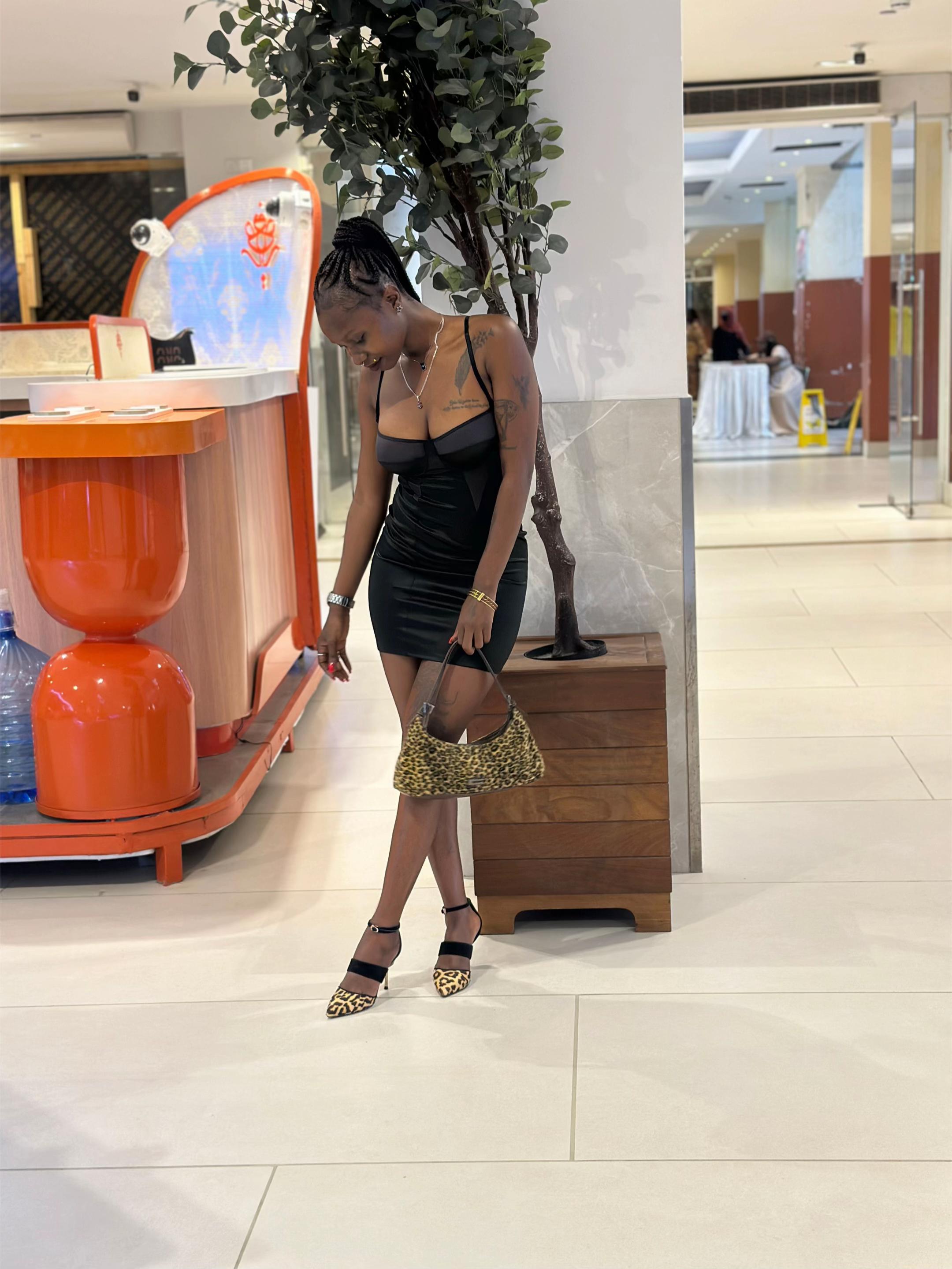 @Yvonnealeri254
